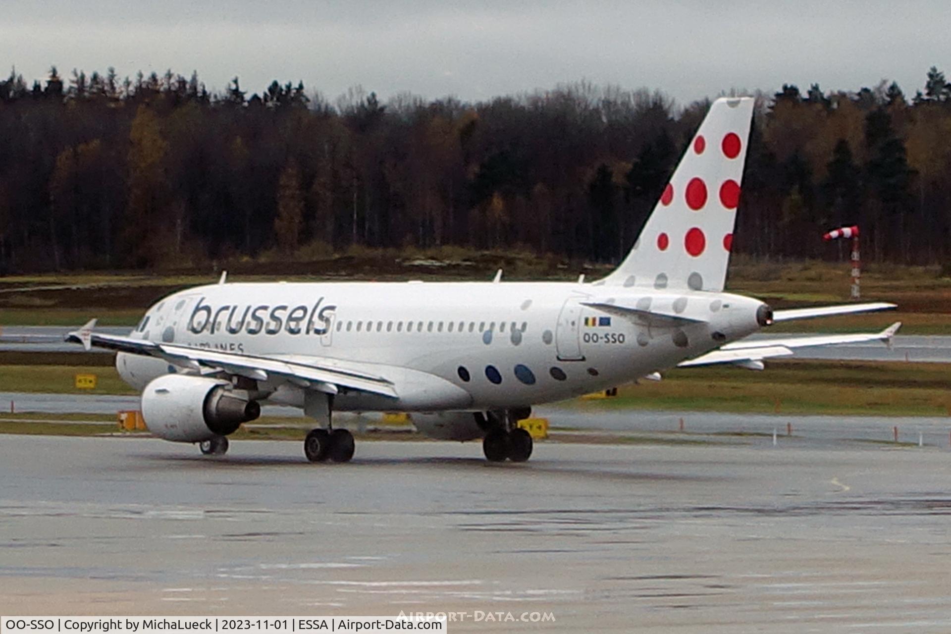 OO-SSO, 2004 Airbus A319-111 C/N 2287, At Arlanda