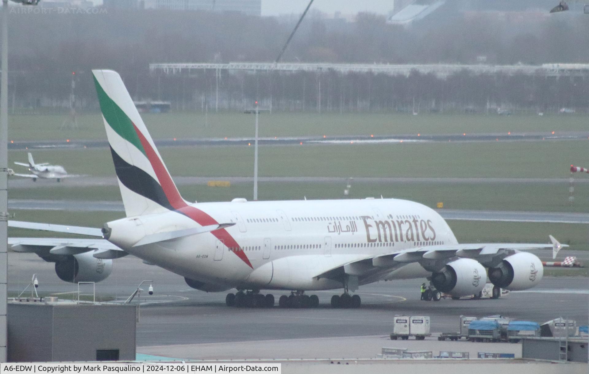 A6-EDW, 2012 Airbus A380-861 C/N 103, Airbus A380-861