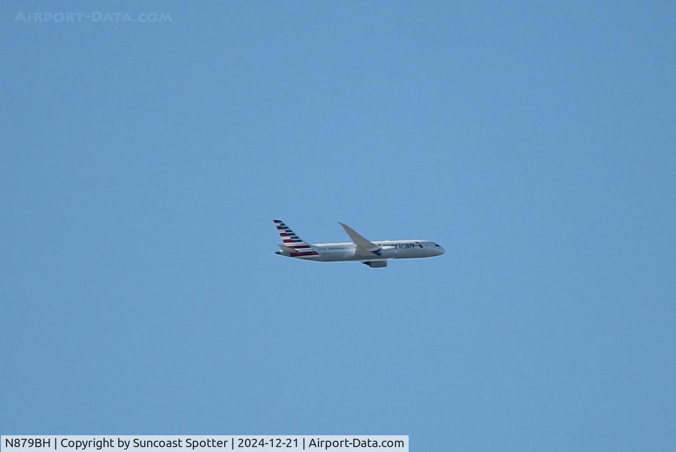 N879BH, 2022 Boeing B787-8 C/N 65999, American Flight 1936 climbs out of Miami International Airport across the Florida Turnpike on a flight to Harry Reid International Airport