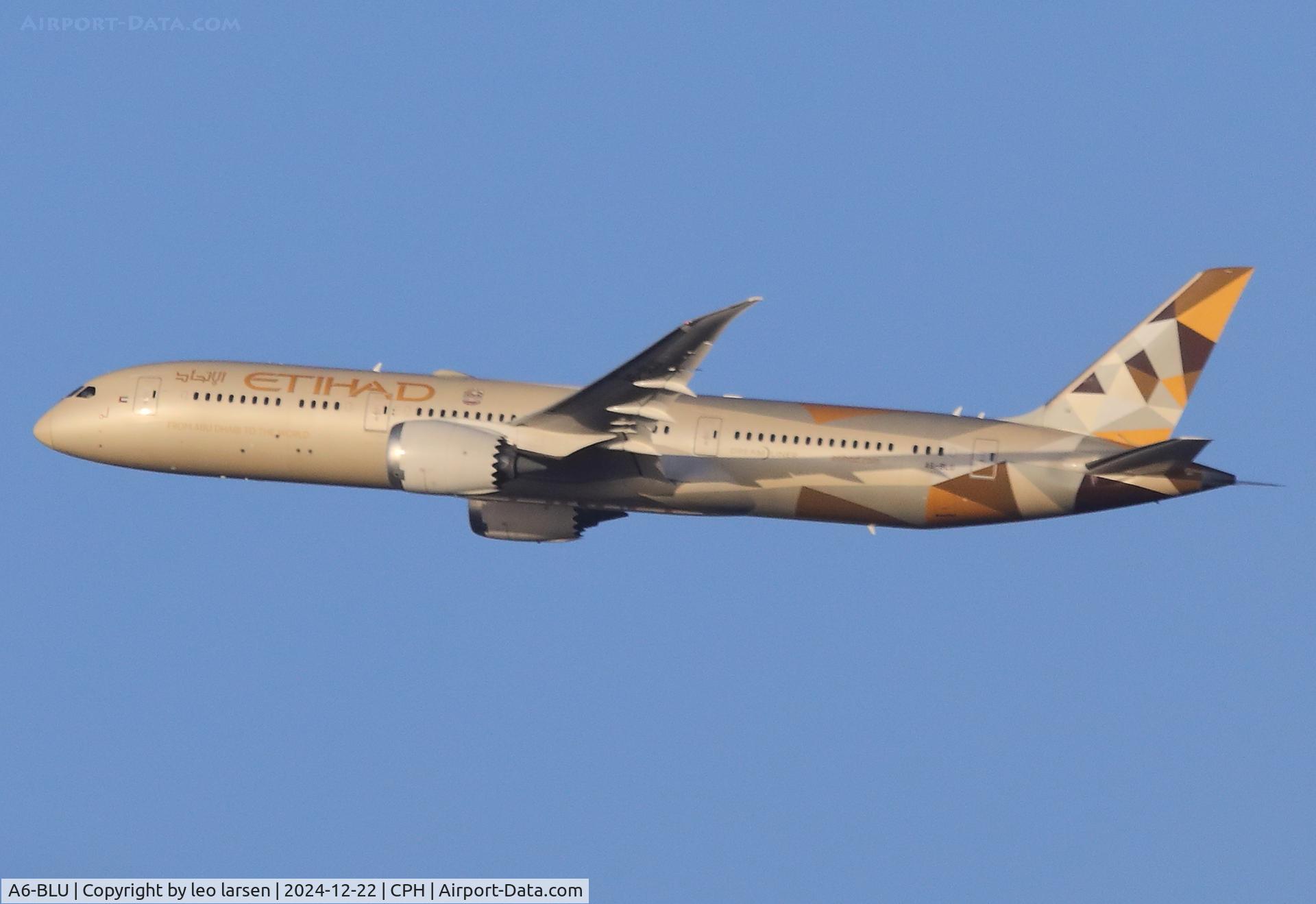 A6-BLU, 2018 Boeing 787-9 Dreamliner C/N 39675, Copenhagen 22.12.2024