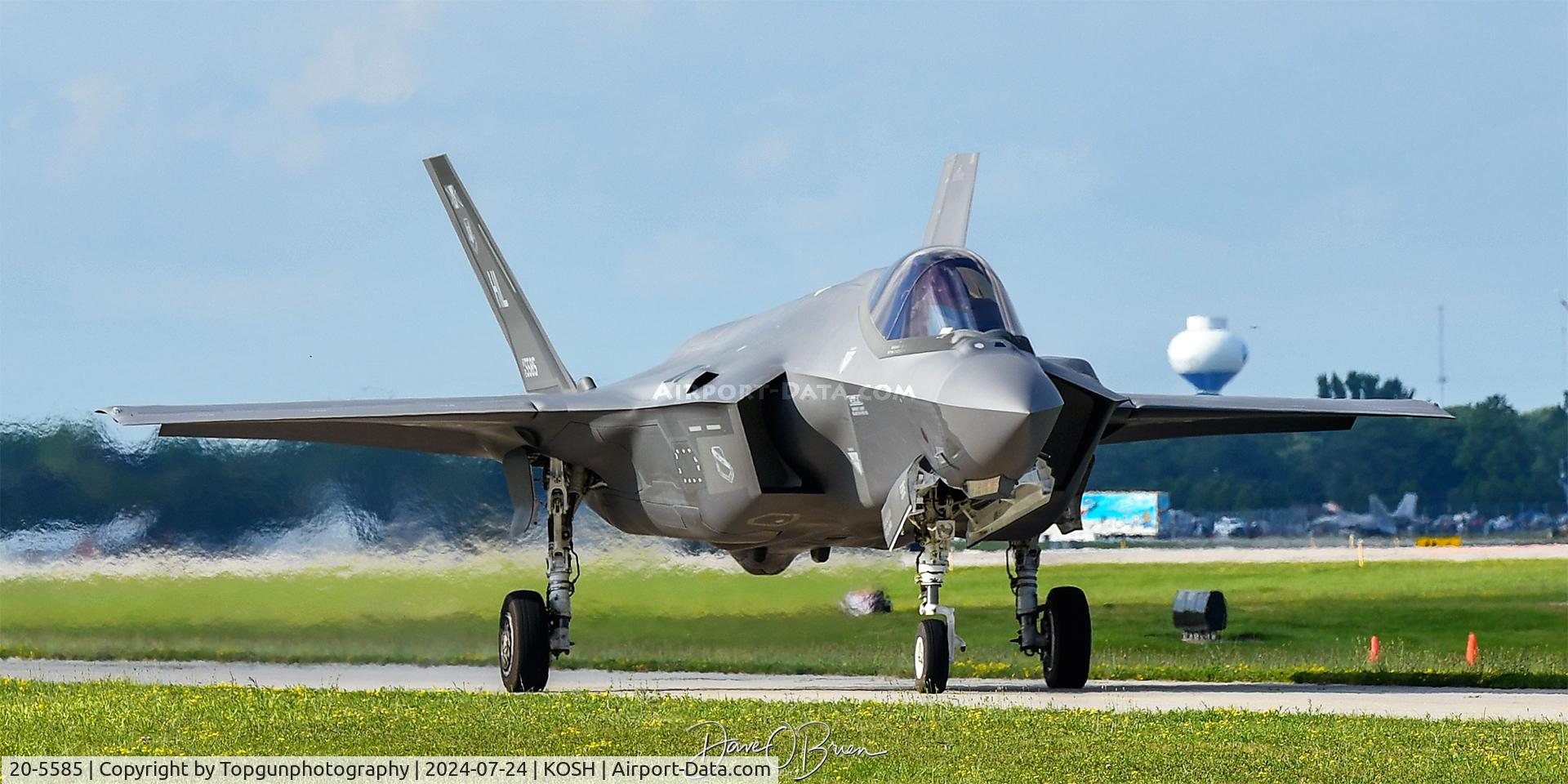 20-5585, 2020 Lockheed Martin F-35A Lightning II C/N AF-345, F-35A Demo taxiing by the crowd line