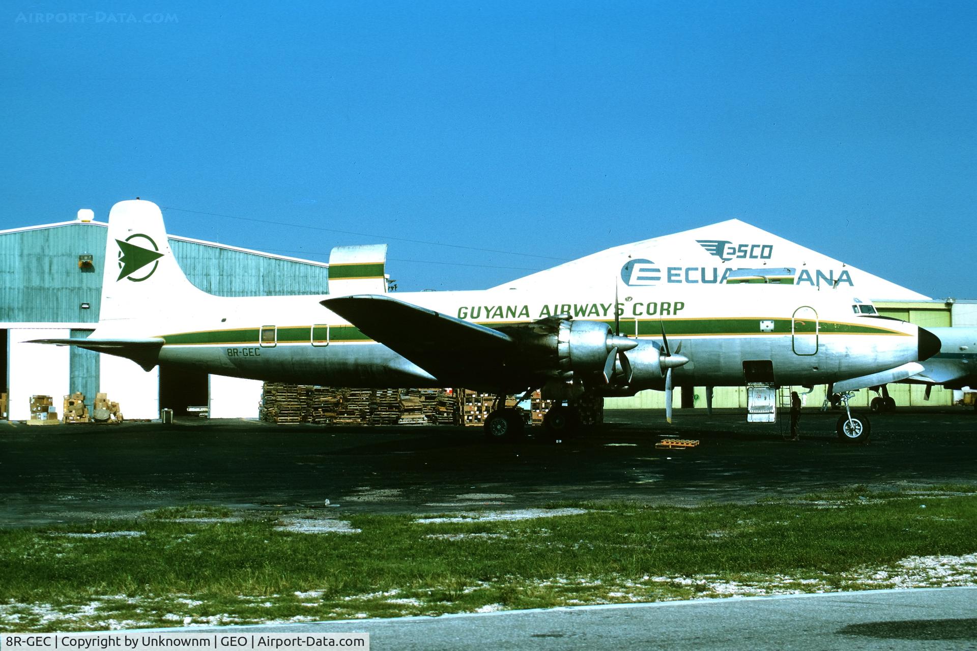 8R-GEC, 1951 Douglas DC-6A C/N 43296, George Town
