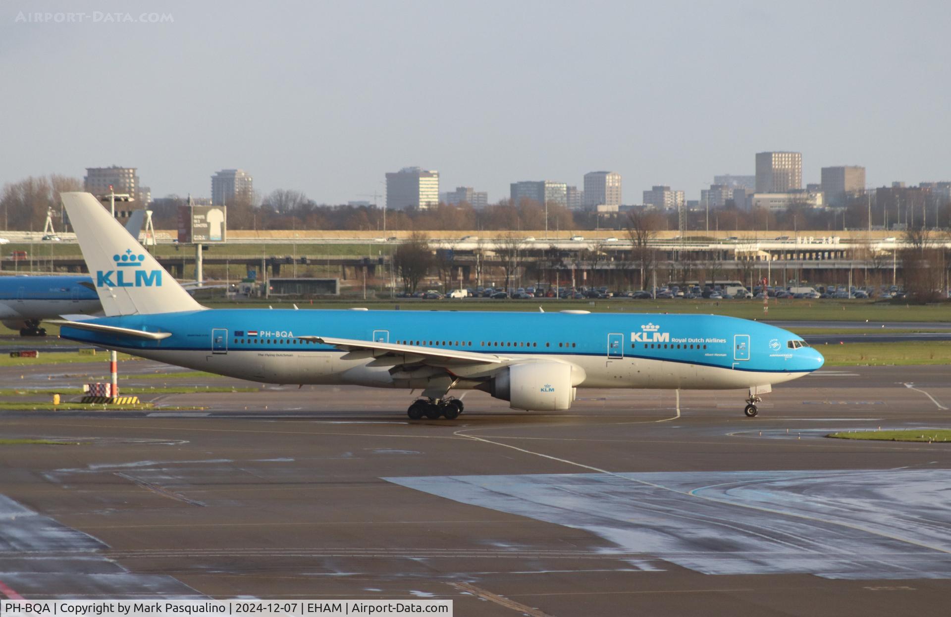 PH-BQA, 2003 Boeing 777-206/ER C/N 33711, Boeing 777-206/ER