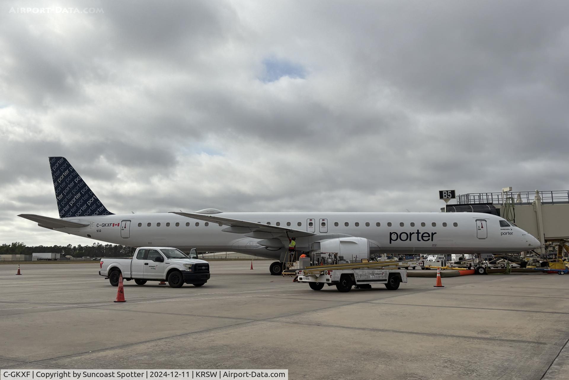 C-GKXF, 2024 Embraer 195-E2 C/N 19020126, Porter Flight 1538 sits at Gate B5 at Southwest Florida International Airport preparing for flight to Toronto-Pearson International Airport