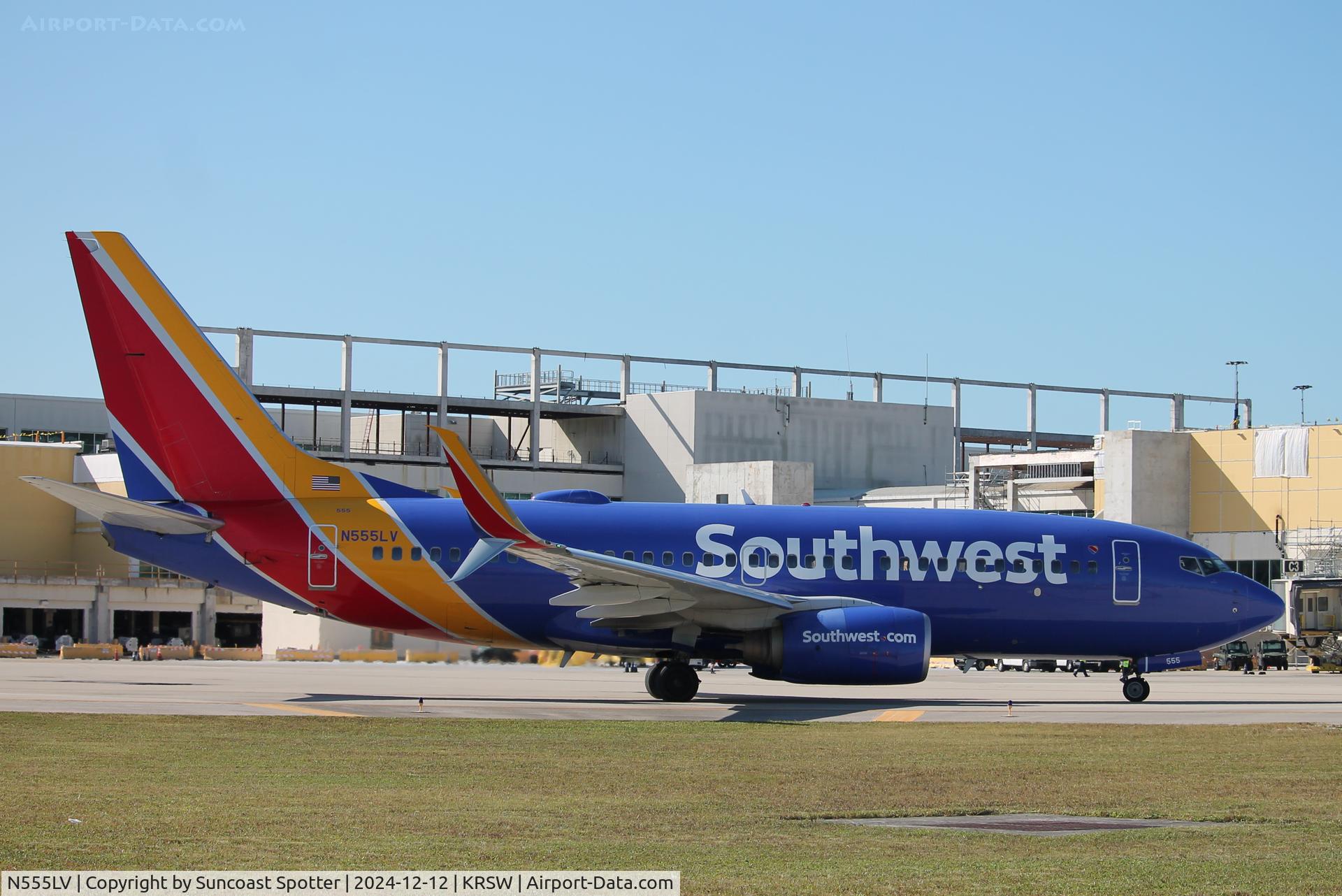 N555LV, 2011 Boeing 737-7BD C/N 36726, Southwest Flight 2328 taxis at Southwest Florida International Airport prior to flight to John Glenn Columbus International Airport
