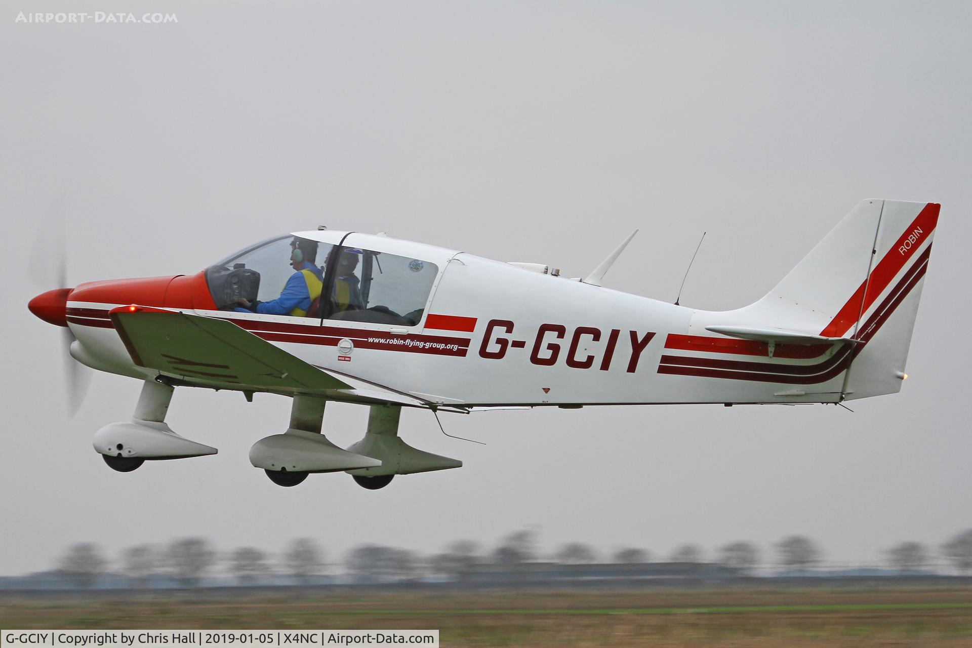 G-GCIY, 1980 Robin DR-400-140B Major C/N 1488, North Coates Brass Monkey fly in 05/01/19