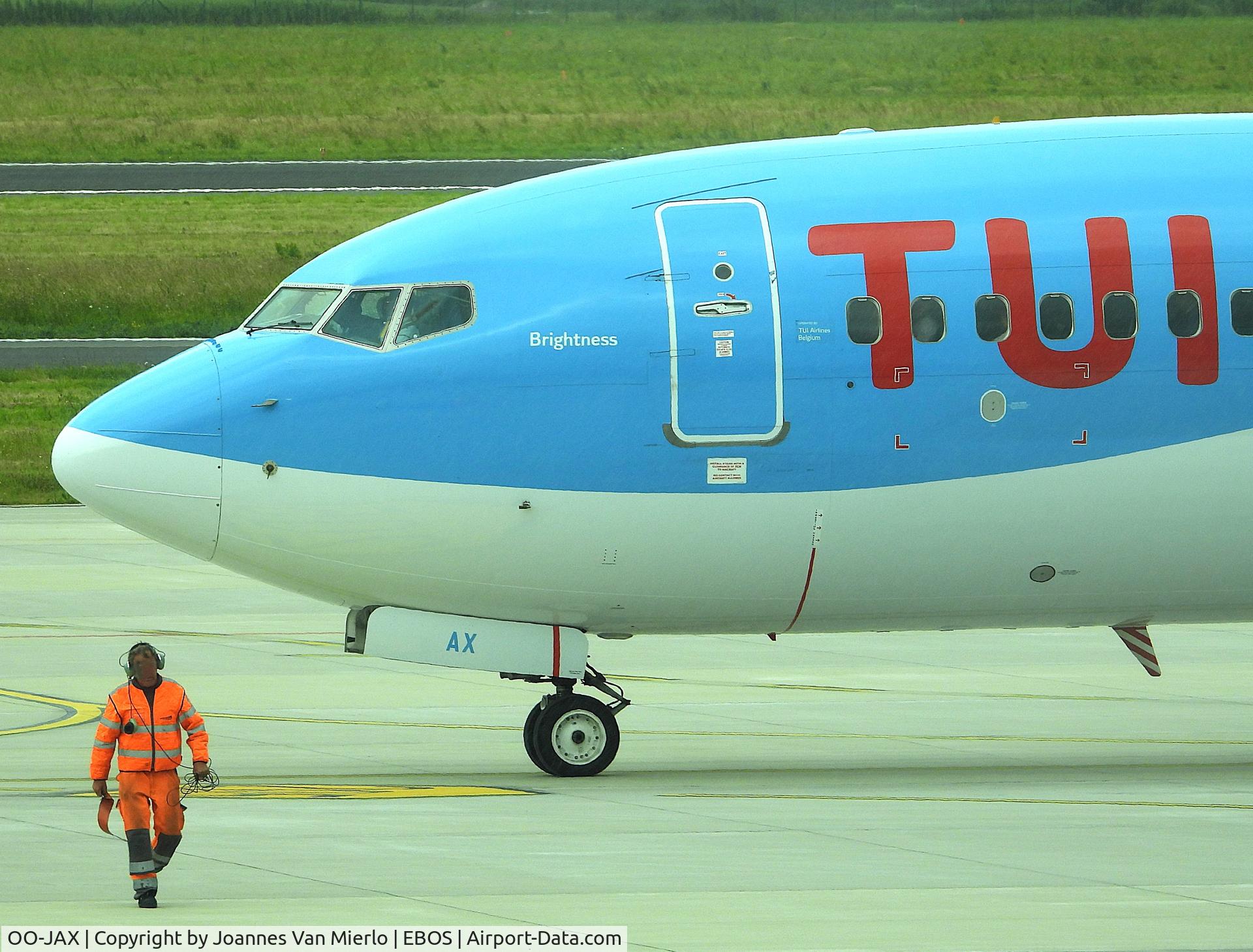 OO-JAX, 2010 Boeing 737-8K5 C/N 37238, Ostend
