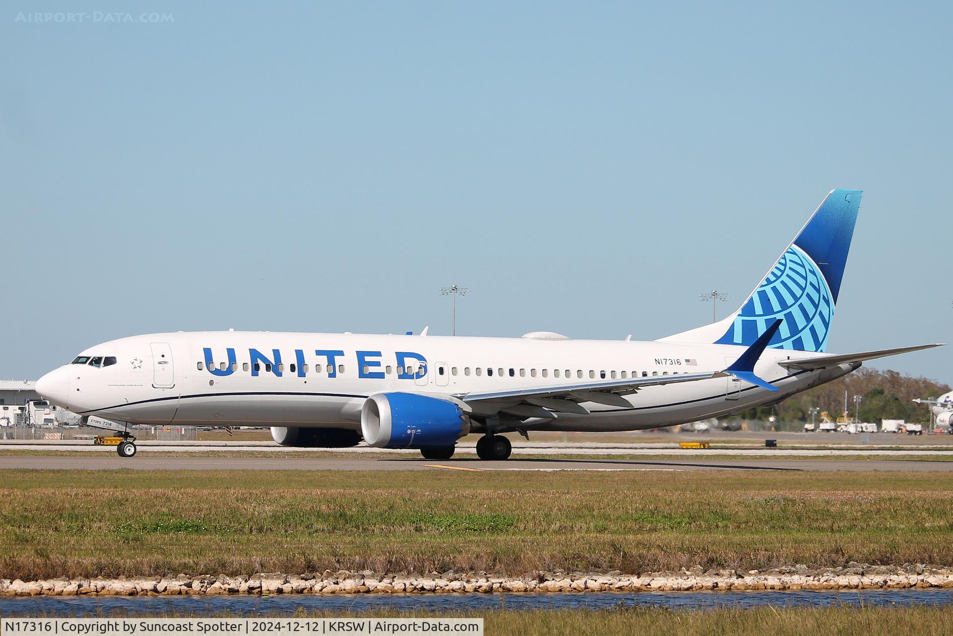 N17316, 2023 Boeing 737-8 MAX C/N 67596, United Flight 2410 taxis at Southwest Florida International Airport prior to flight to Newark-Liberty International Airport