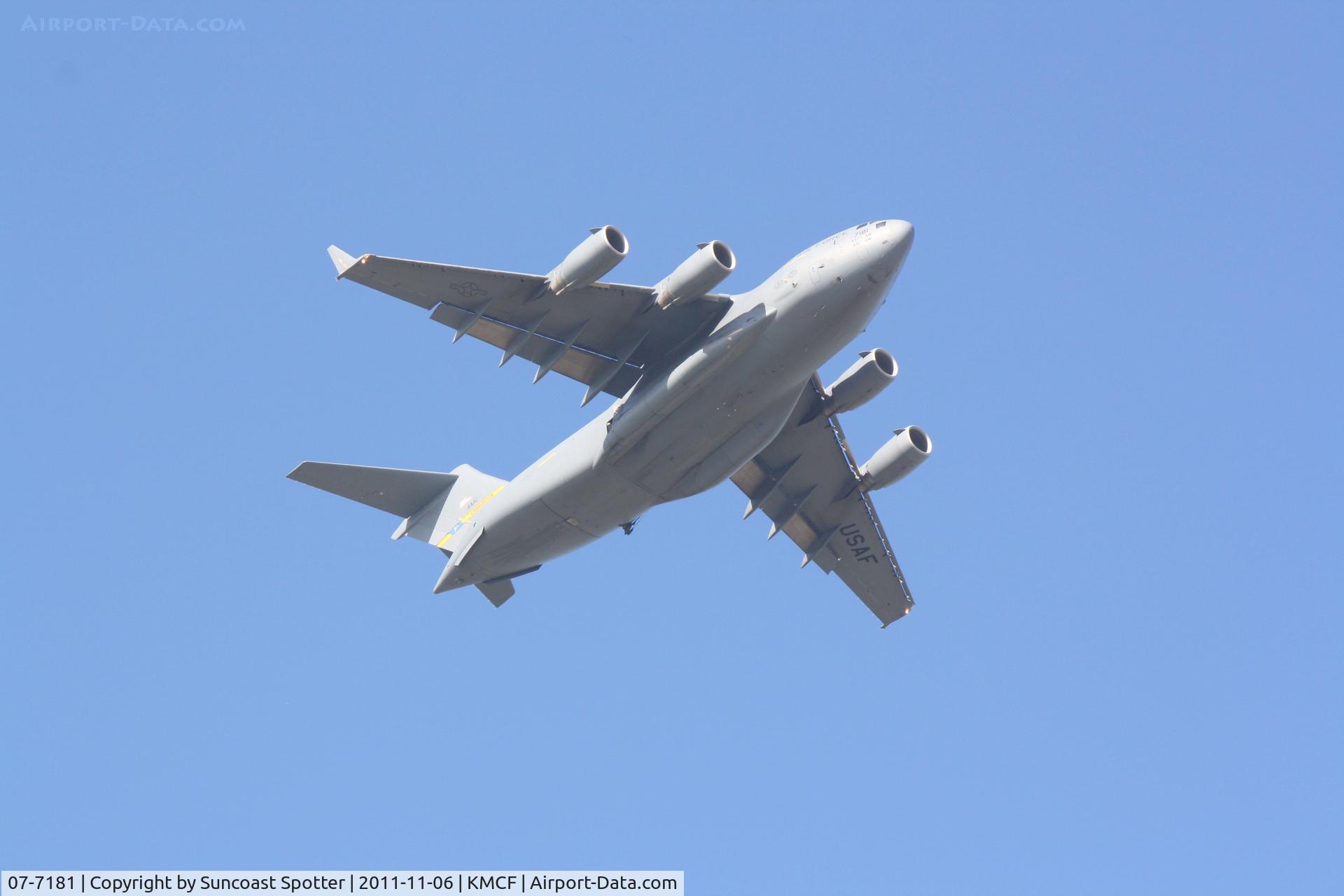 07-7181, 2008 Boeing C-17A Globemaster III C/N F-198 (50199), C-17 Globemaster III from the 315th/437th Airlift Wing at Charleston Air Force Base performs during MacDill AirFest