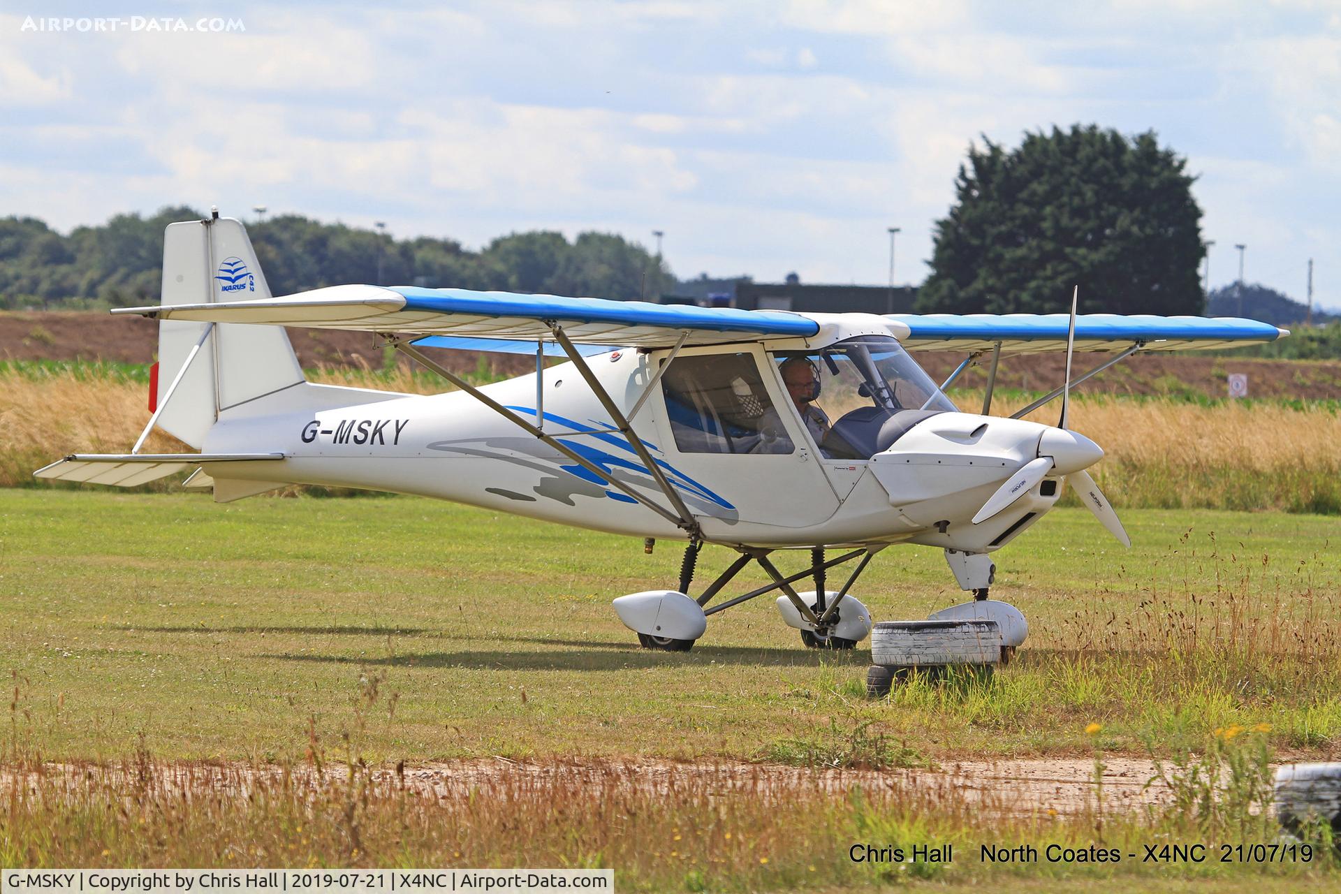 G-MSKY, 2001 Comco Ikarus C42 FB UK C/N PFA 322-13722, North Coates summer fly in