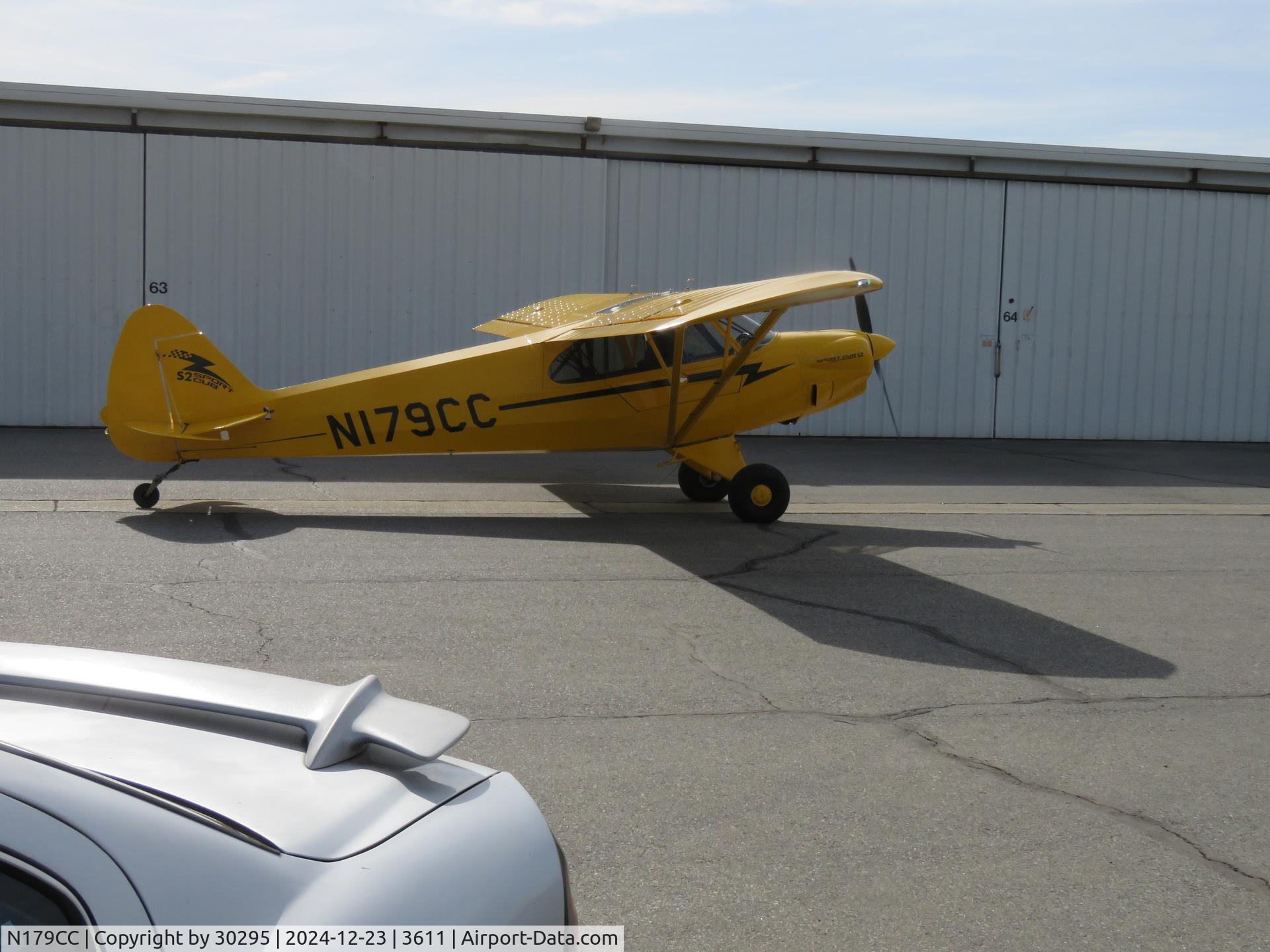 N179CC, 2013 Cub Crafters CC11-100 Sport Cub C/N CC11-0268, Taxiing