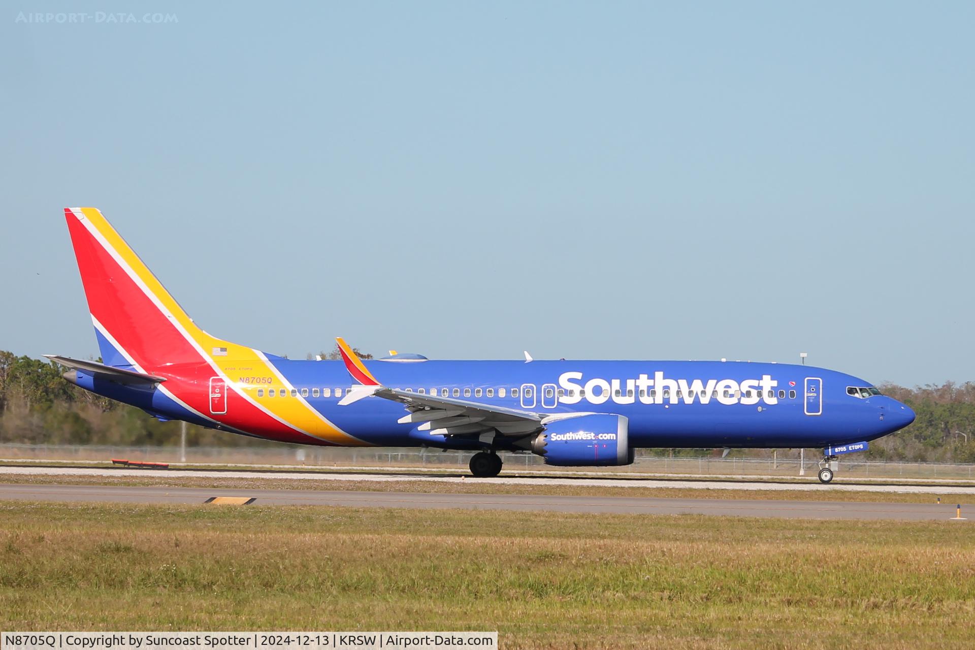 N8705Q, 2016 Boeing 737-8 C/N 42558, Southwest Flight 2034 taxis at Southwest Florida International Airport prior to flight to Baltimore-Washington International Airport