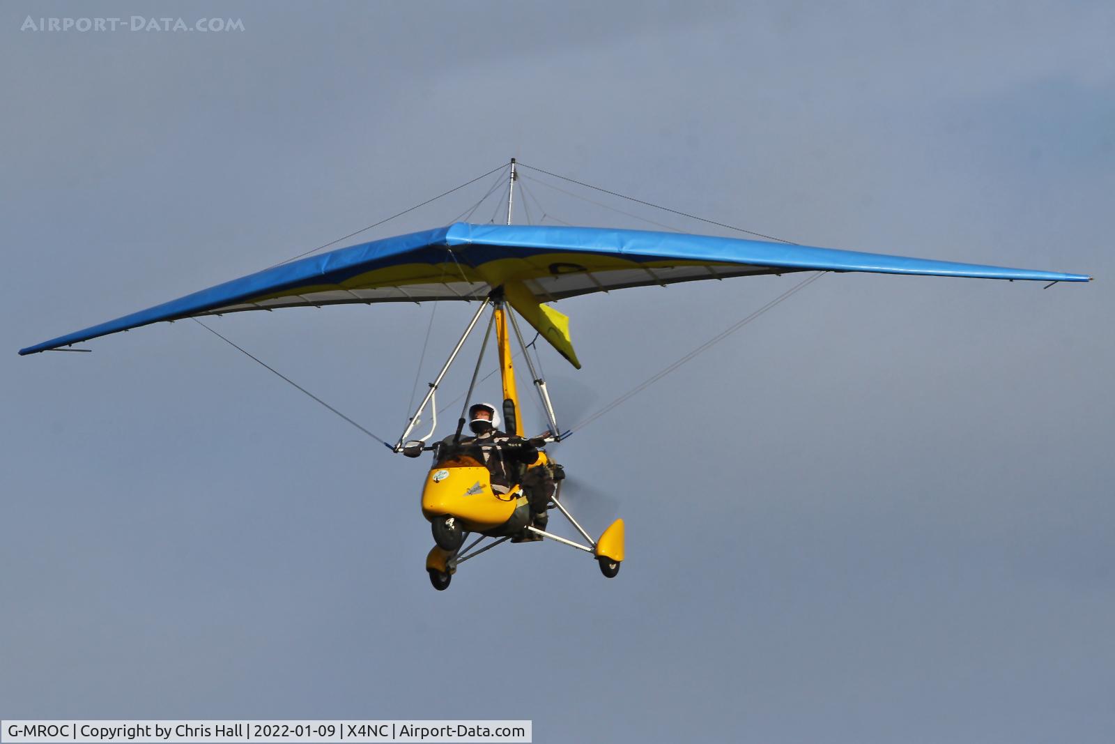 G-MROC, 1999 Pegasus Quantum 15-912 C/N 7498, North Coates Brass Monkey fly in