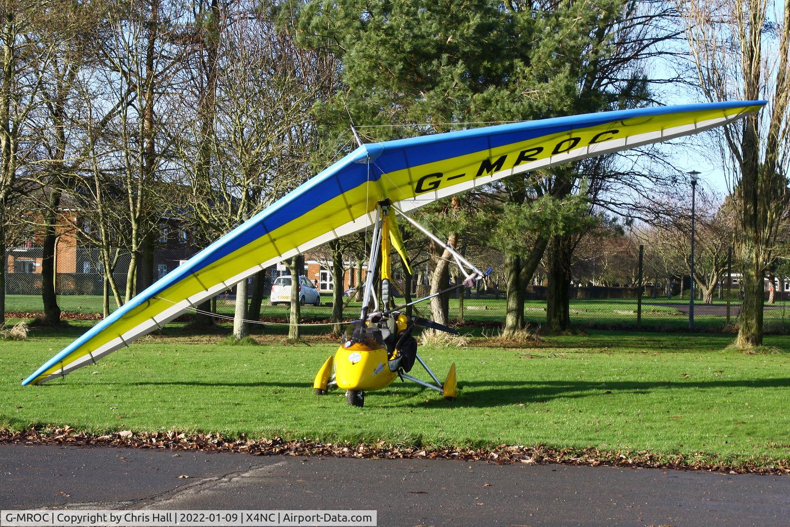 G-MROC, 1999 Pegasus Quantum 15-912 C/N 7498, North Coates Brass Monkey fly in