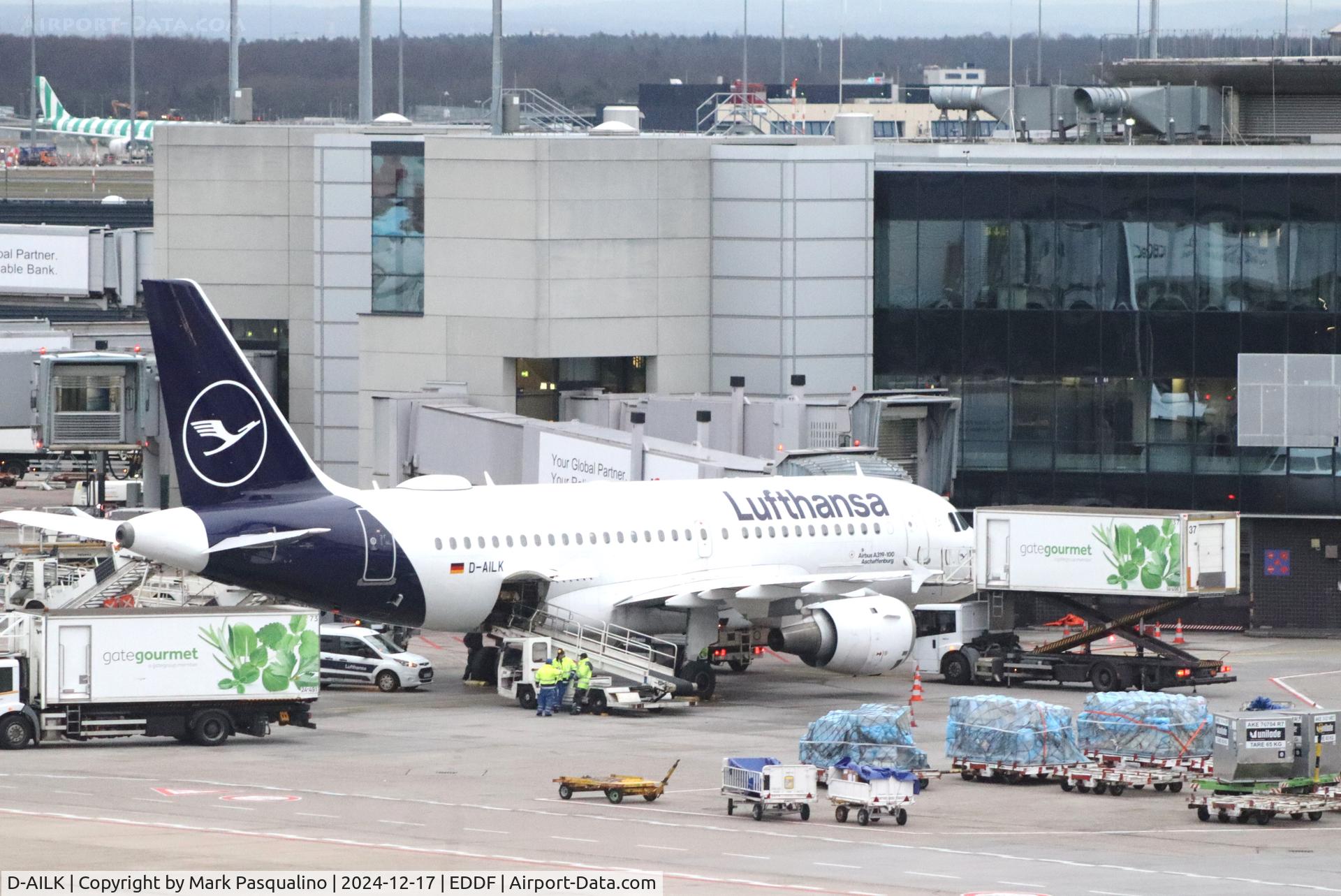 D-AILK, 1997 Airbus A319-114 C/N 679, Airbus A319-114