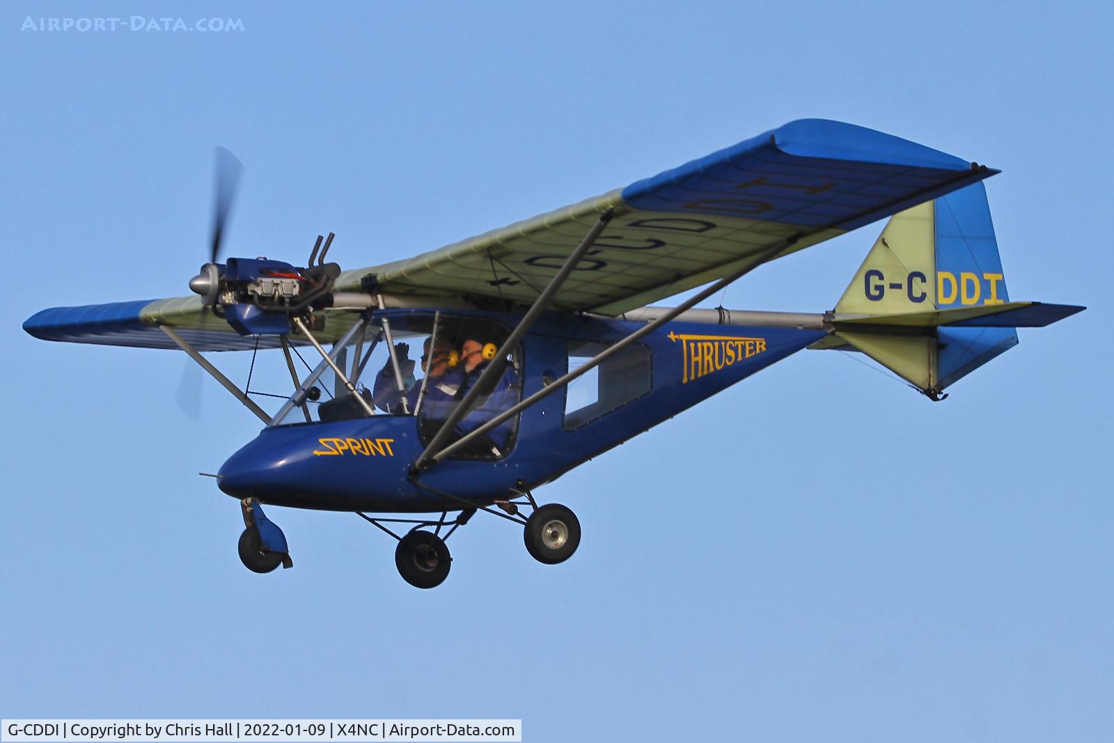 G-CDDI, 2004 Thruster T600N 450 C/N 1040-T600N-109, North Coates Brass Monkey fly in