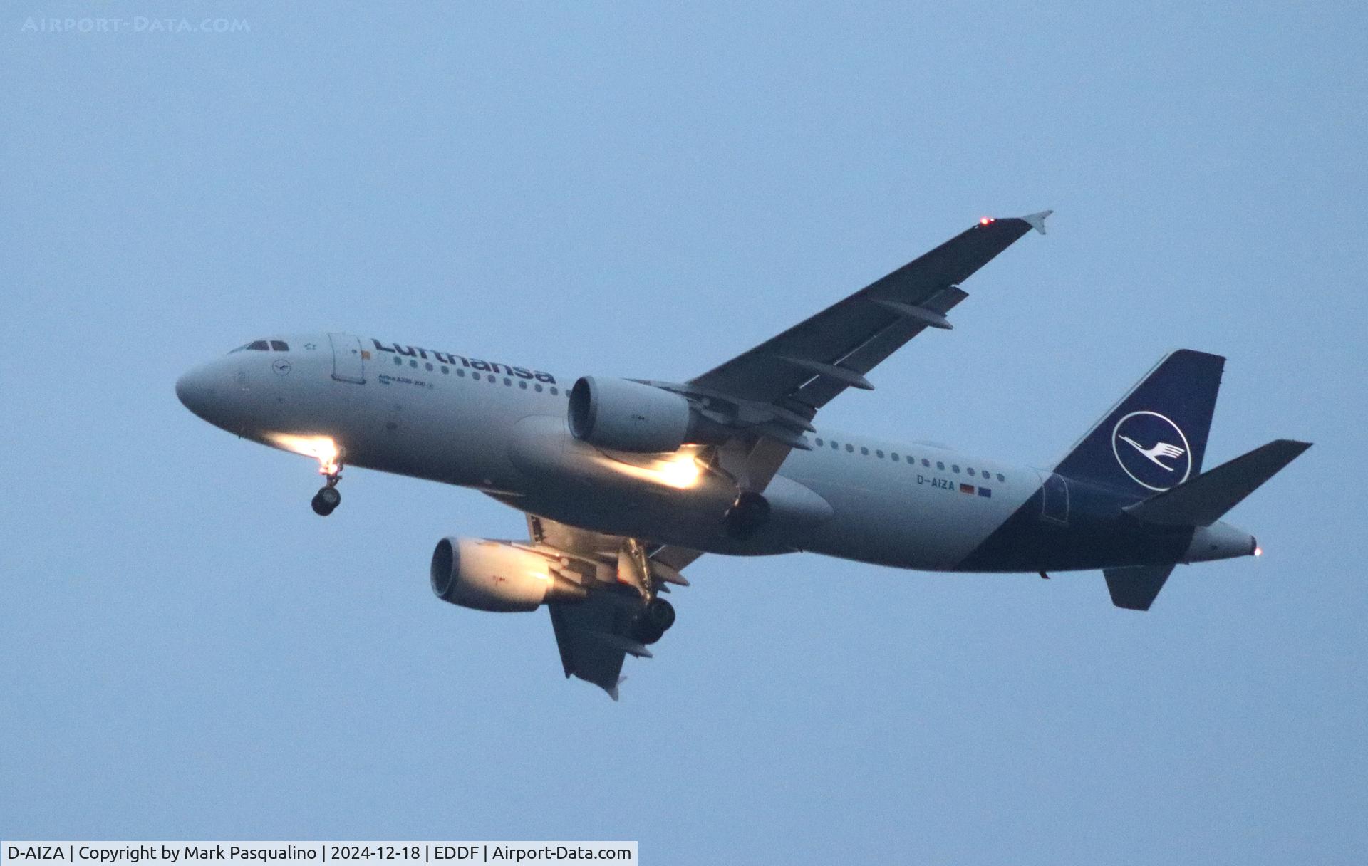 D-AIZA, 2009 Airbus A320-214 C/N 4097, Airbus A320-214