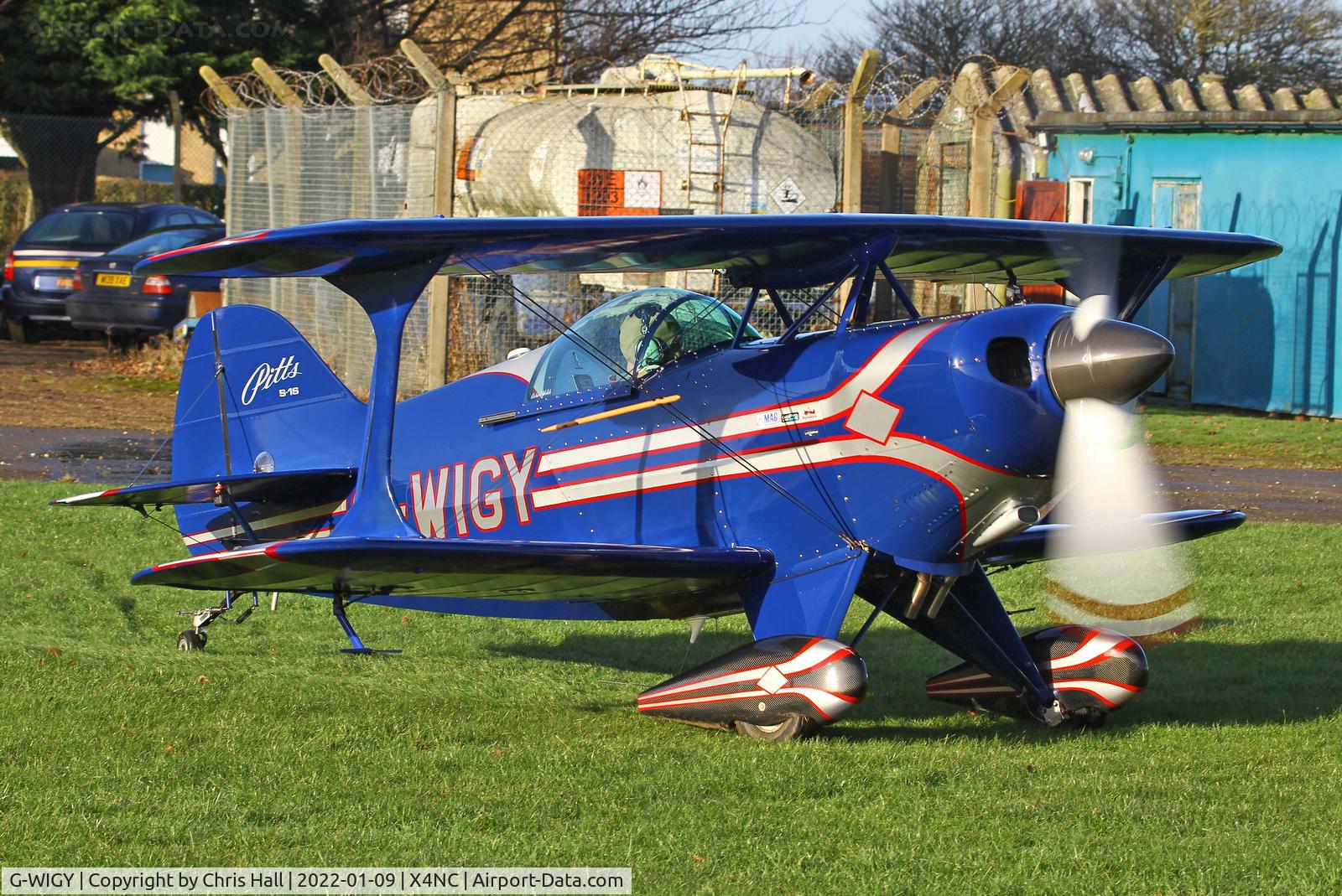 G-WIGY, 1991 Pitts S-1S Special C/N 7-0115, North Coates Brass Monkey fly in