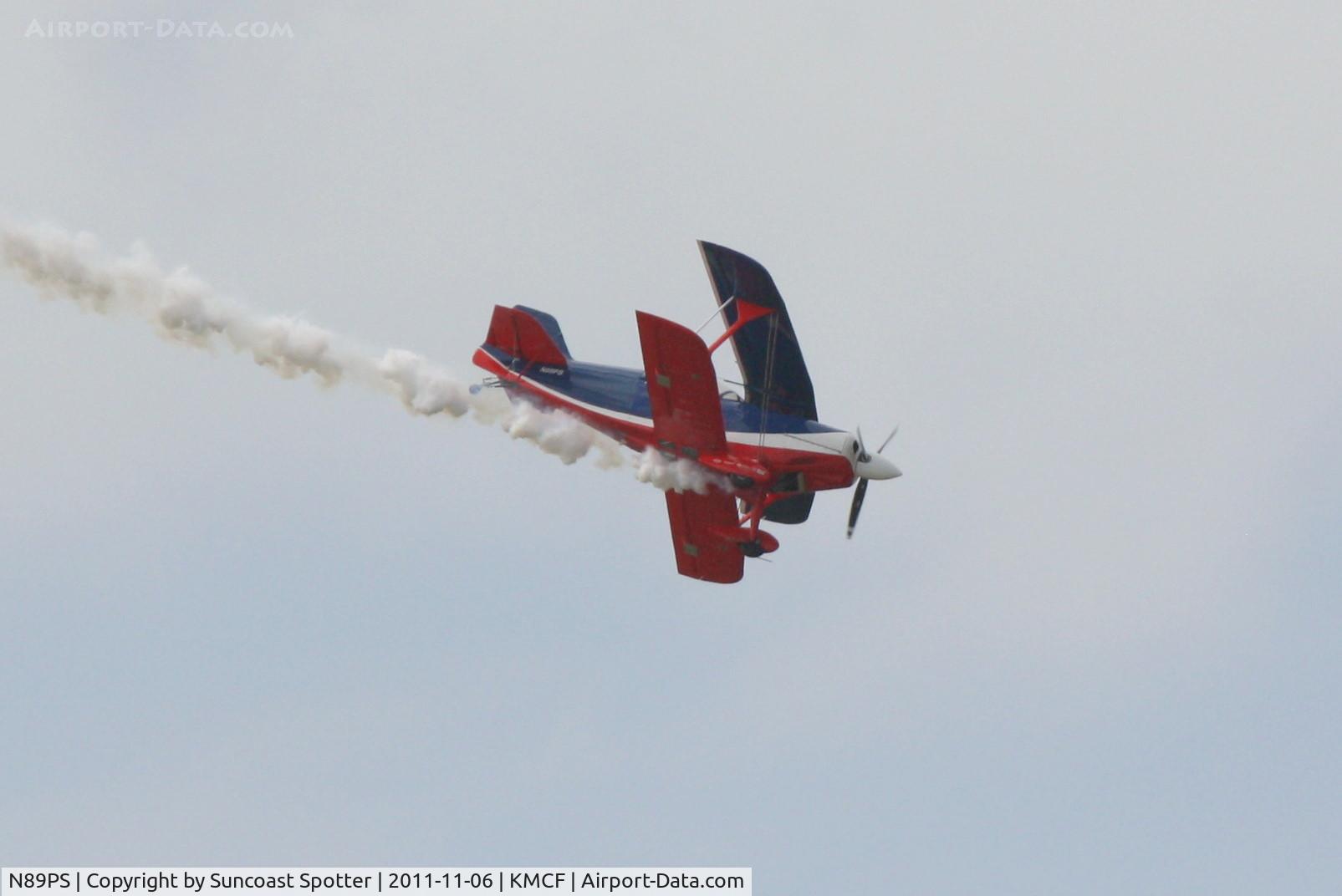 N89PS, 1998 Aviat Pitts S-2C Special C/N 6013, Ed Hamill performs in the Pitts Special during MacDill Air Fest
