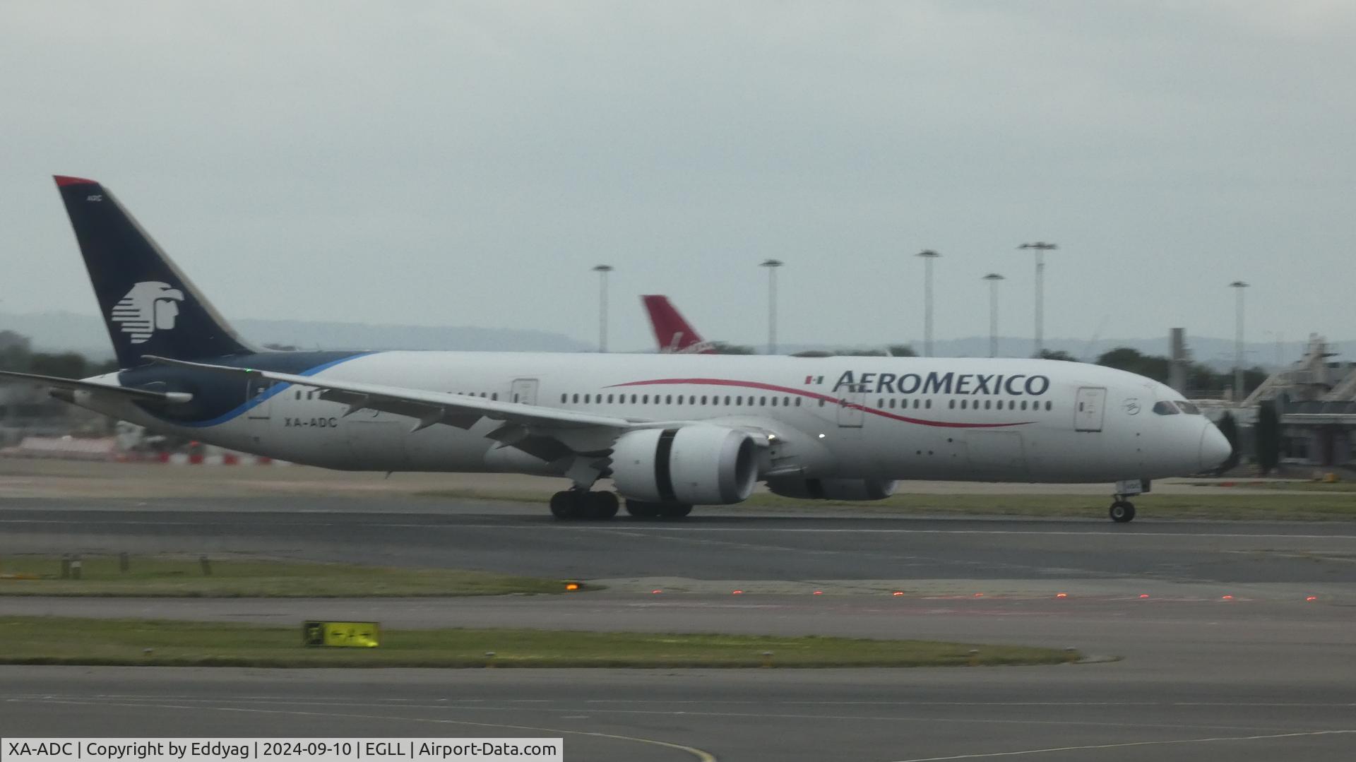 XA-ADC, 2016 Boeing 787-9 Dreamliner Dreamliner C/N 43860, Aeromexico