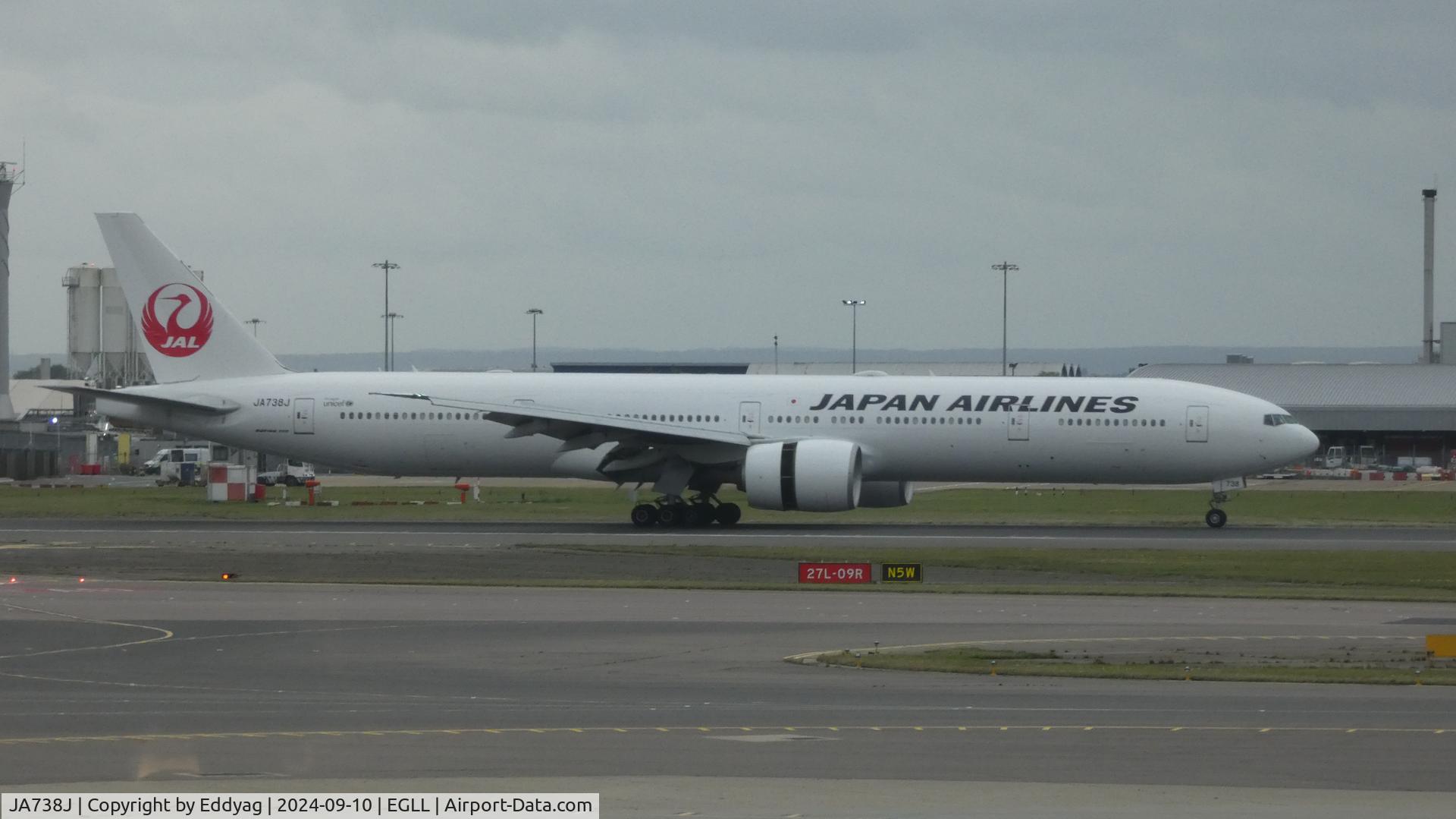 JA738J, 2008 Boeing 777-346/ER C/N 32436, Japan Airlines