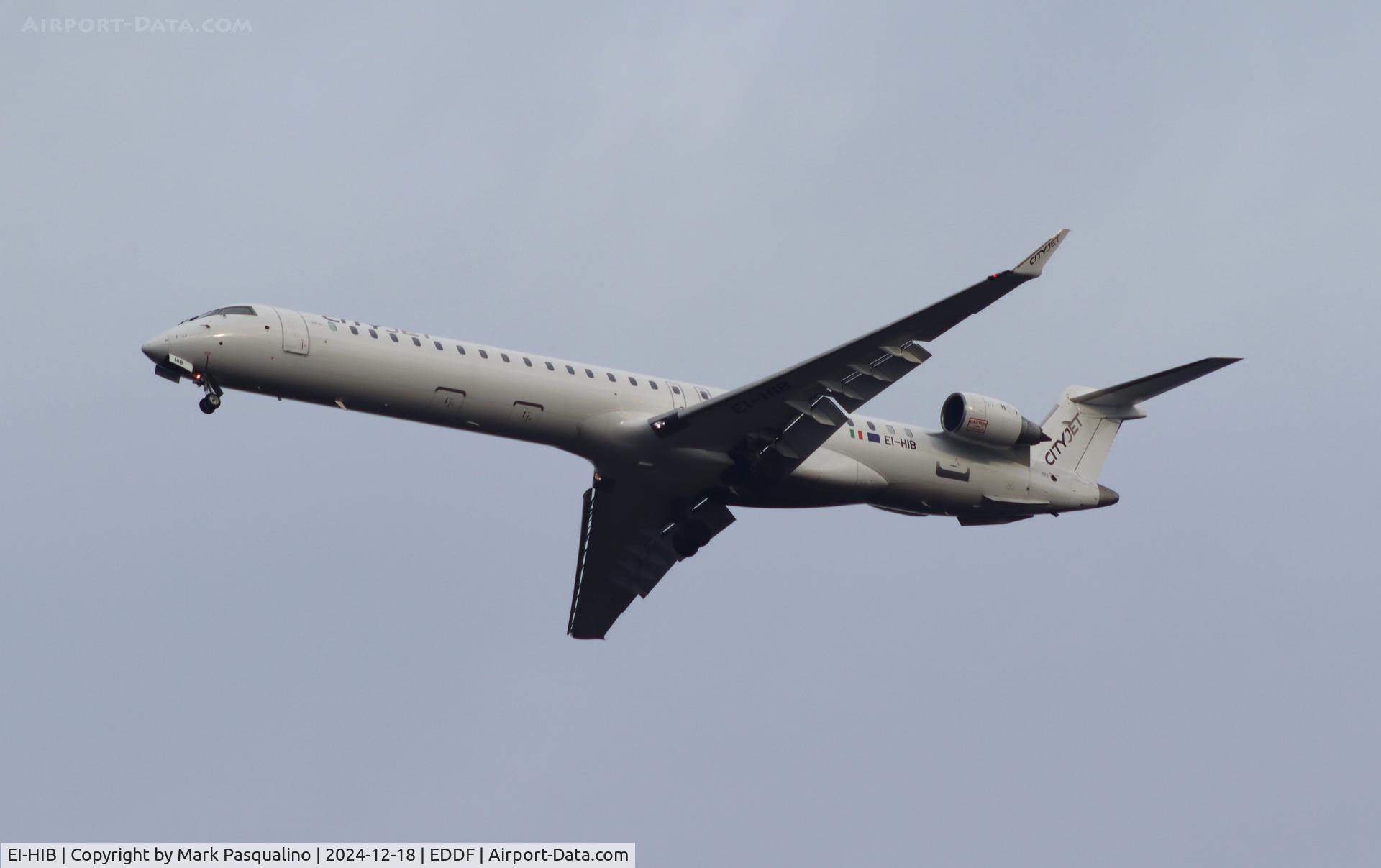 EI-HIB, 2011 Bombardier CRJ-1000EL NG (CL-600-2E25) C/N 19012, CL-600-2E25