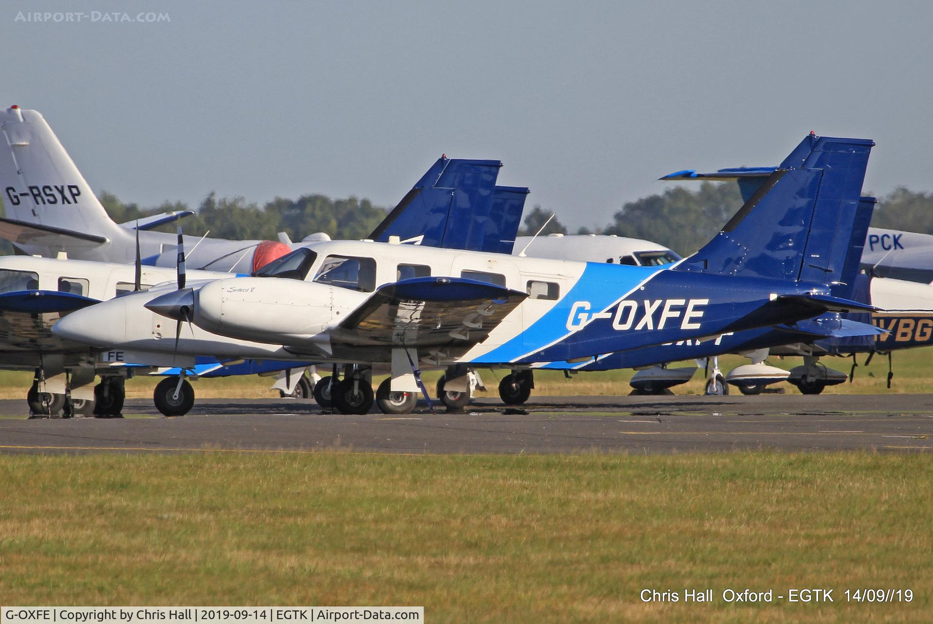 G-OXFE, 2013 Piper PA-34-220T Seneca V C/N 34-49484, Oxford