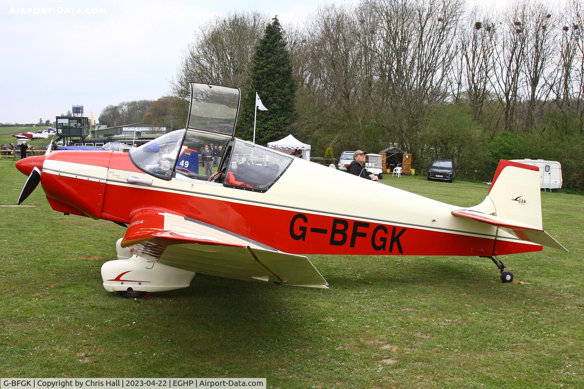 G-BFGK, 1957 SAN Jodel D-117 Grand Tourisme C/N 644, Popham
