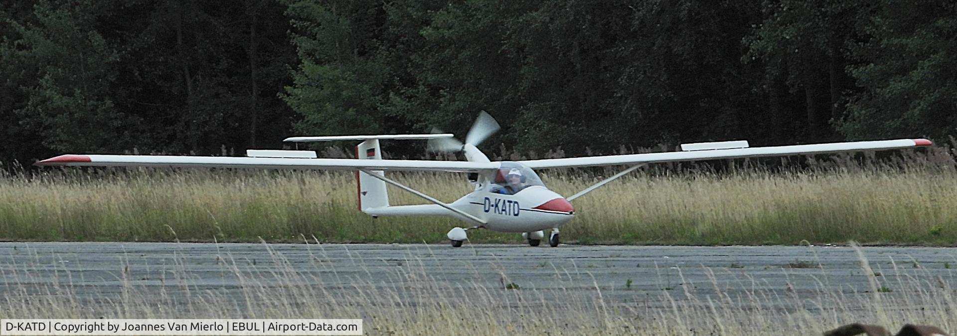 D-KATD, Technoflug Piccolo C/N 009, Ursel