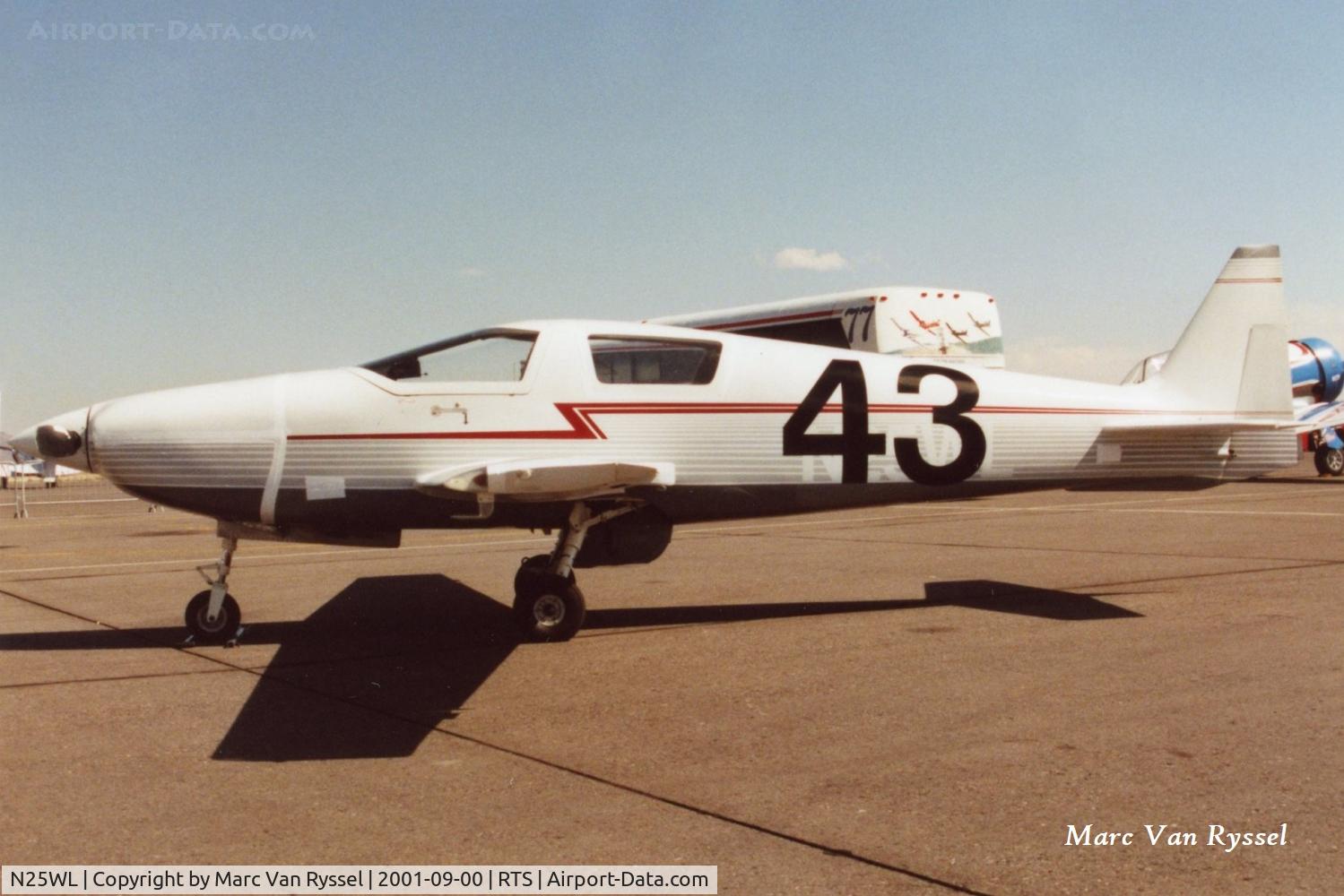 N25WL, 1992 White Lightning WLAC-1 C/N 25, Race #43  N25WL at Reno Air Races in September 2001.