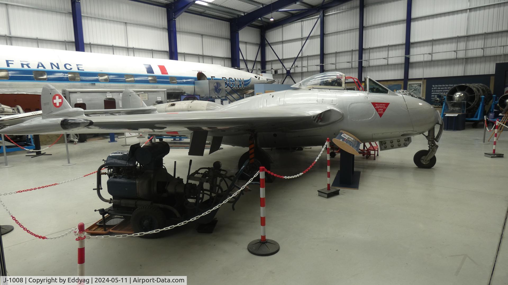 J-1008, De Havilland (FFA) DH-100 Vampire FB6 C/N 148, de Havilland Aircraft Museum