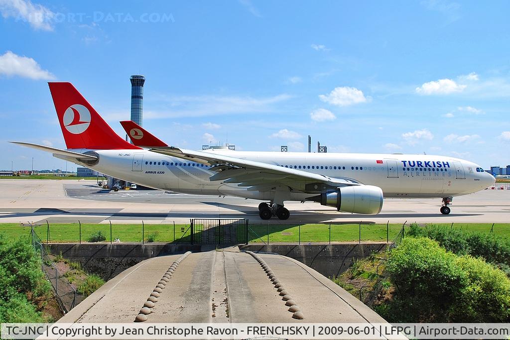 TC-JNC, 2006 Airbus A330-203 C/N 742, Turkish at CDG Terminal 1