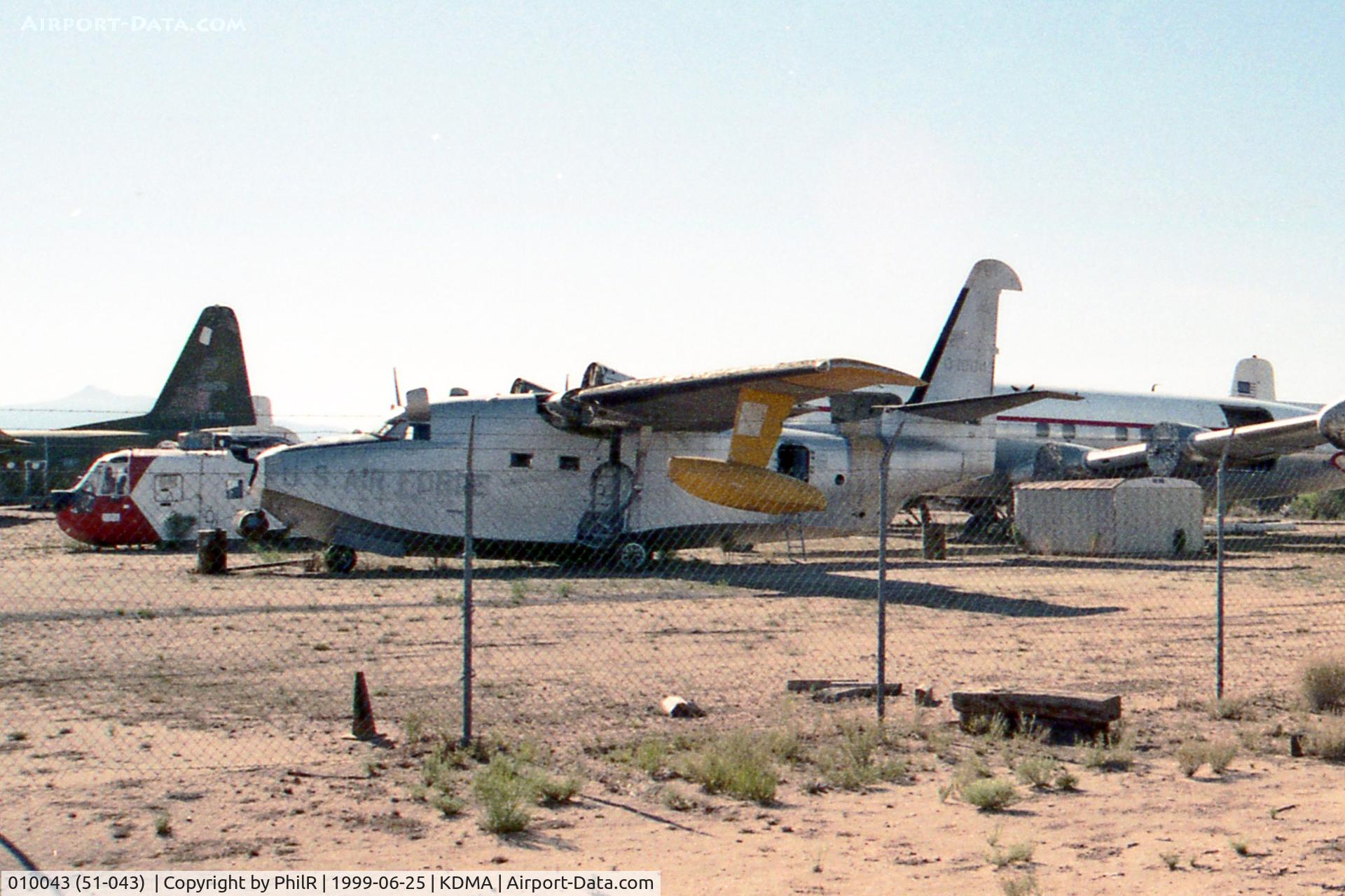 010043 (51-043) , , 010043 (51-043) 1952 Grumman HU-16B Albatross USAF Davis Monthan 25.06.99 (1)