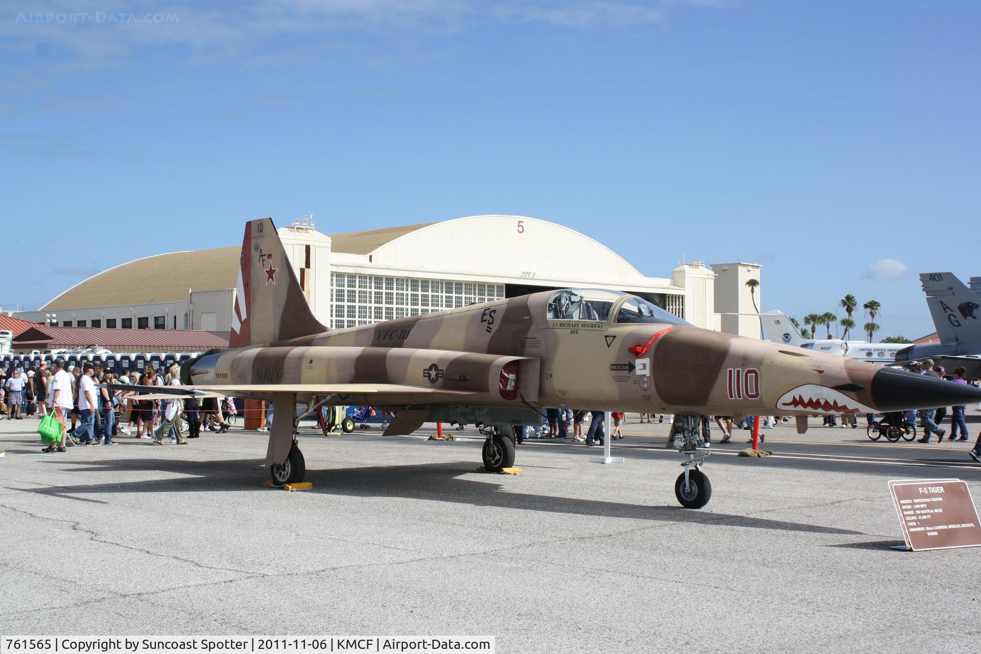 761565, Northrop F-5N Tiger II C/N L.1040, F-5 Tiger from the Composite Fighter Squadron 111 at Naval Air Station Key West on display at MacDill Air Fest
