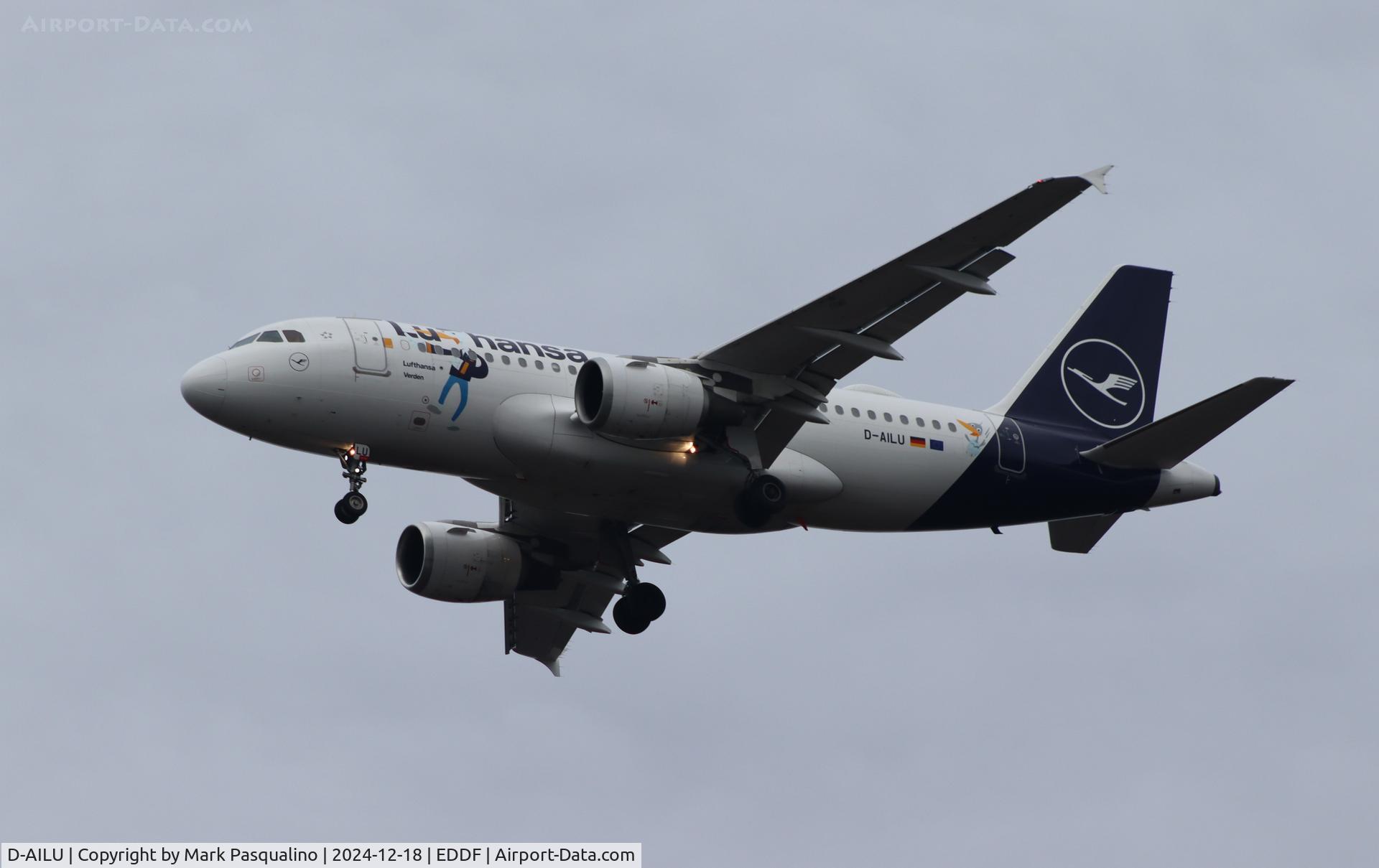 D-AILU, 1997 Airbus A319-114 C/N 744, Airbus A319-114