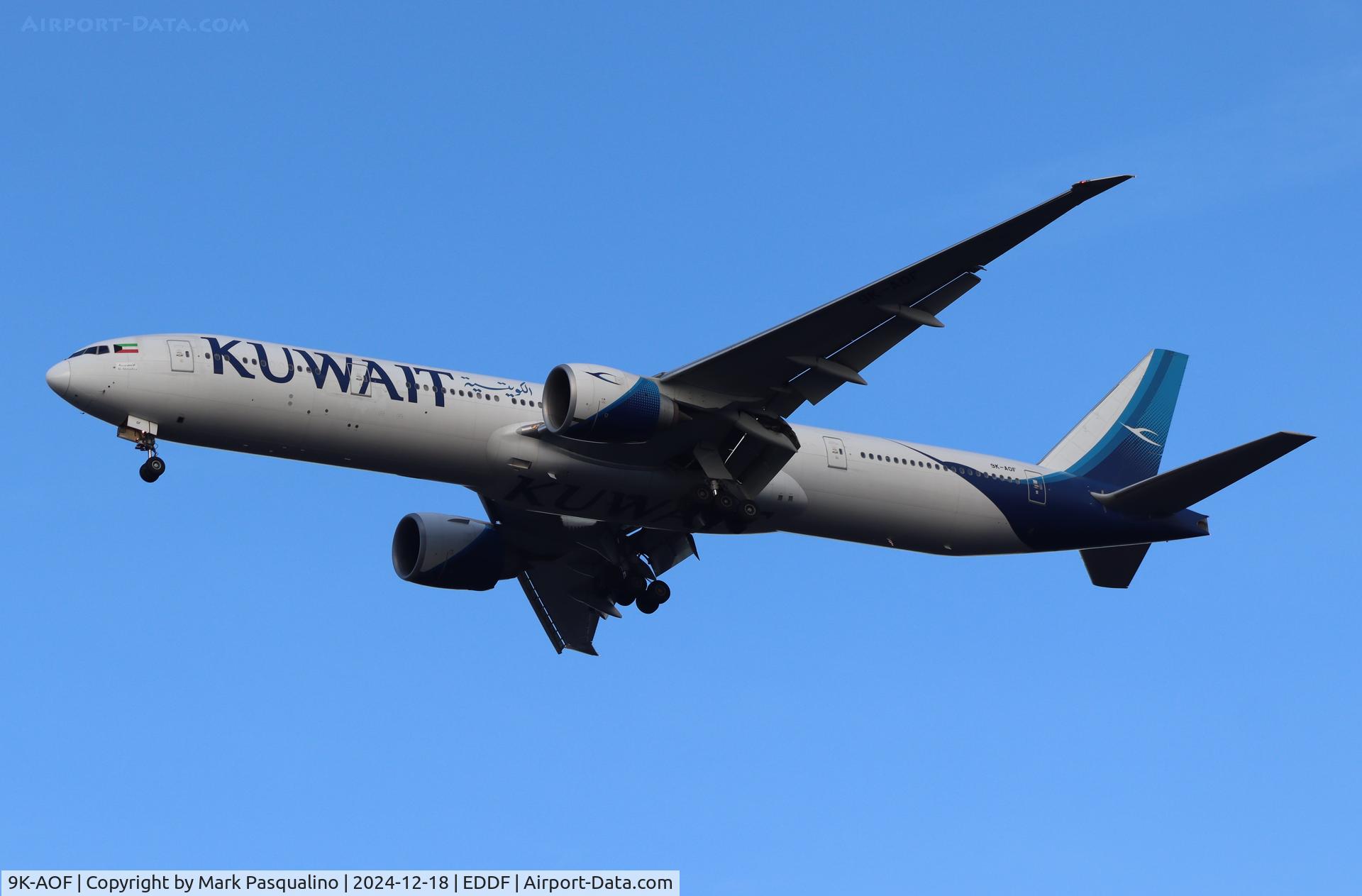 9K-AOF, 2017 Boeing 777-369/ER C/N 62564, Boeing 777-369/ER