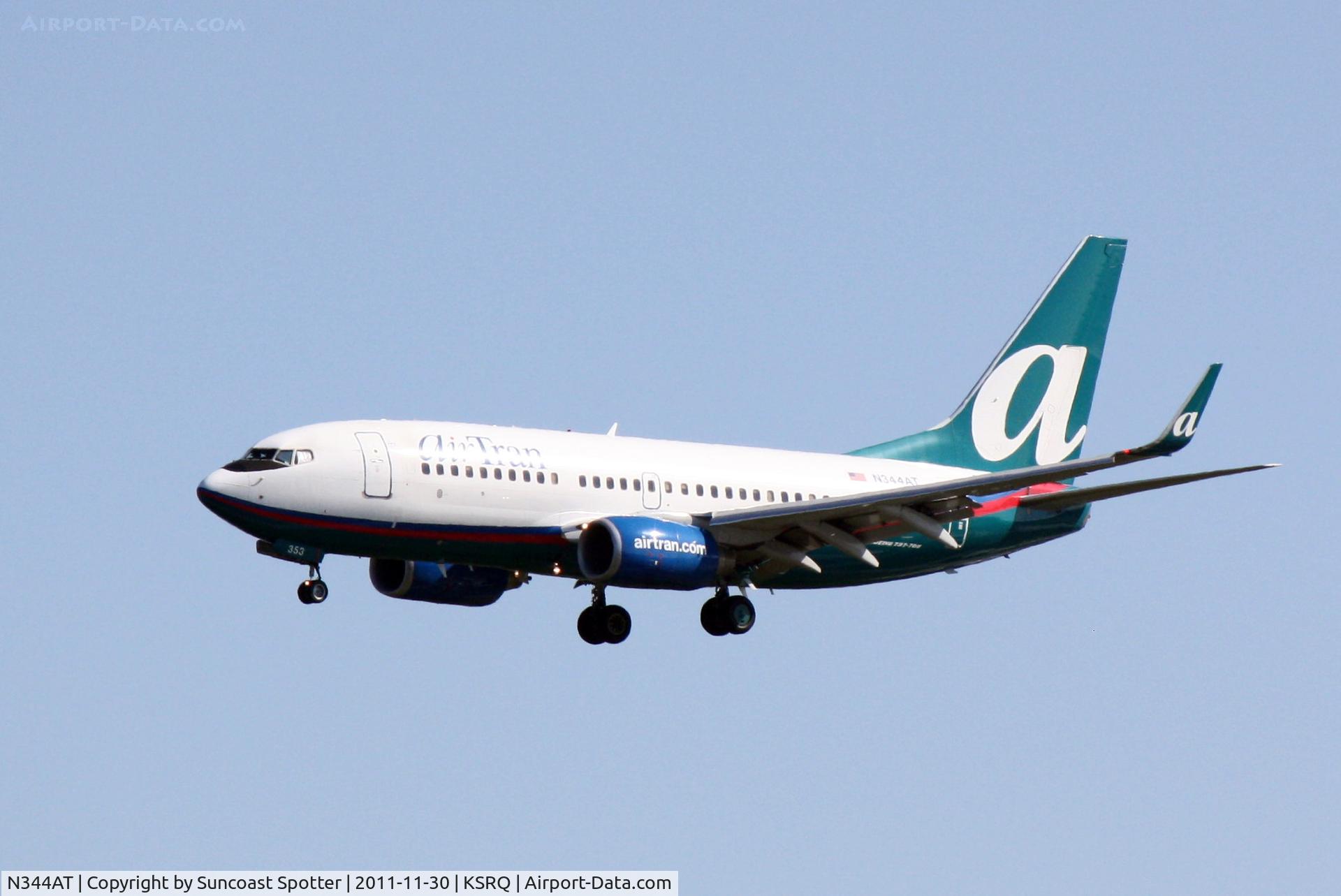 N344AT, 2008 Boeing 737-7BD C/N 36718, AirTran Flight 696 on approach to Runway 32 at Sarasota-Bradenton International Airport