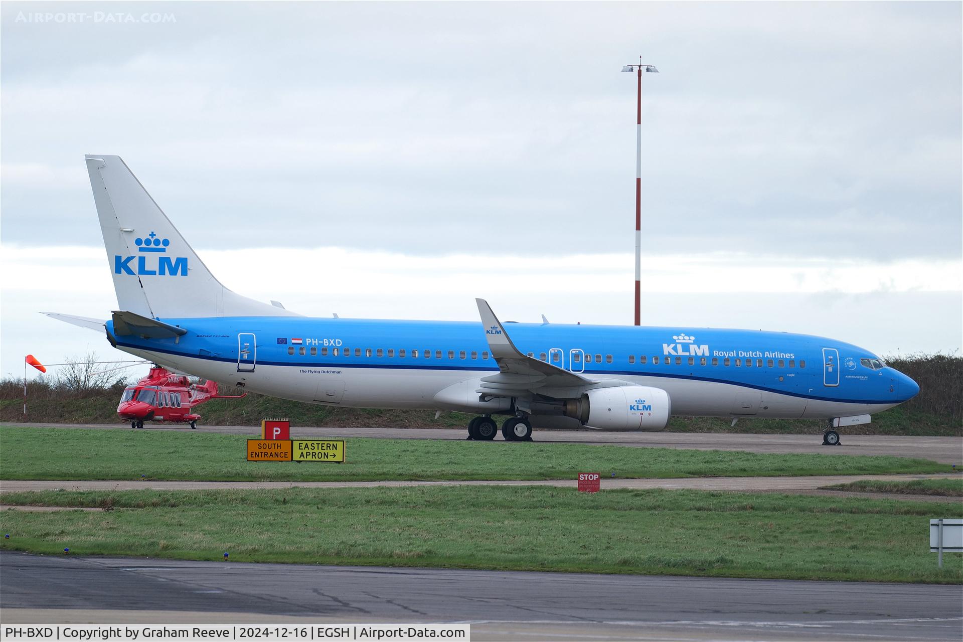 PH-BXD, 1999 Boeing 737-8K2 C/N 29134, Parked at Norwich.