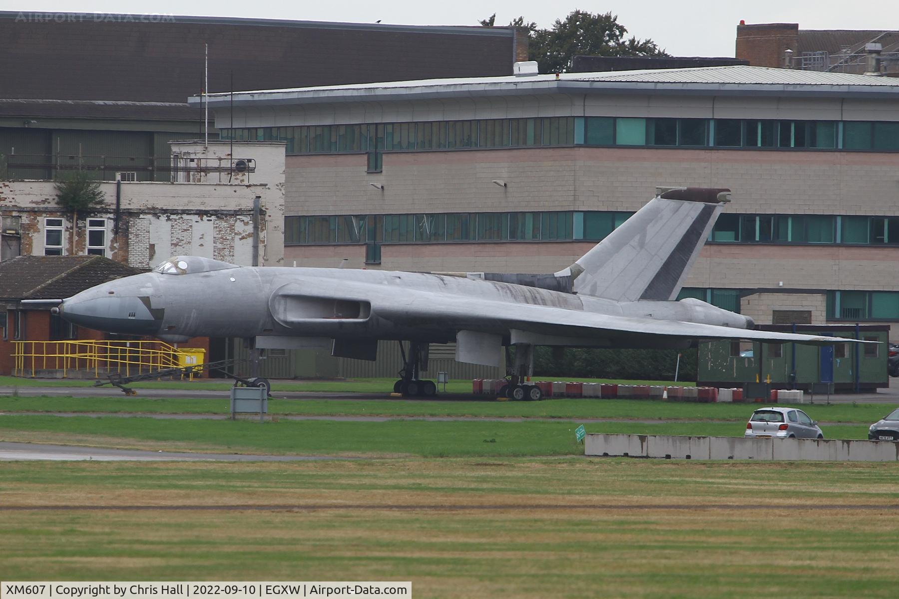 XM607, 1963 Avro Vulcan B.2 C/N Set 71, RAF Waddington