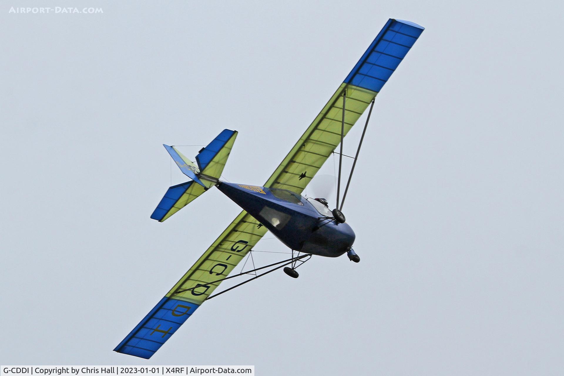G-CDDI, 2004 Thruster T600N 450 C/N 1040-T600N-109, Rectory Farm New Years Day fly in