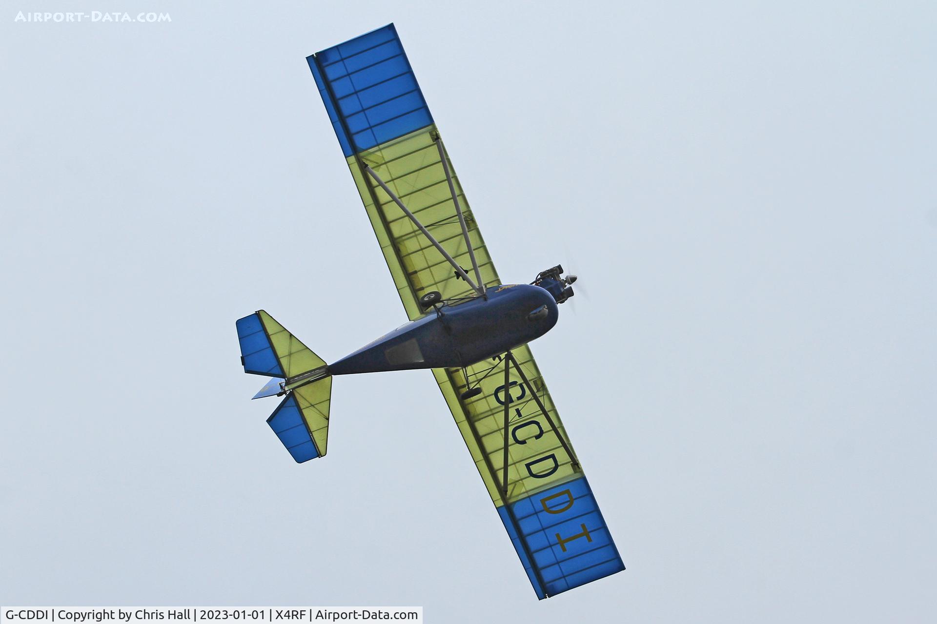 G-CDDI, 2004 Thruster T600N 450 C/N 1040-T600N-109, Rectory Farm New Years Day fly in