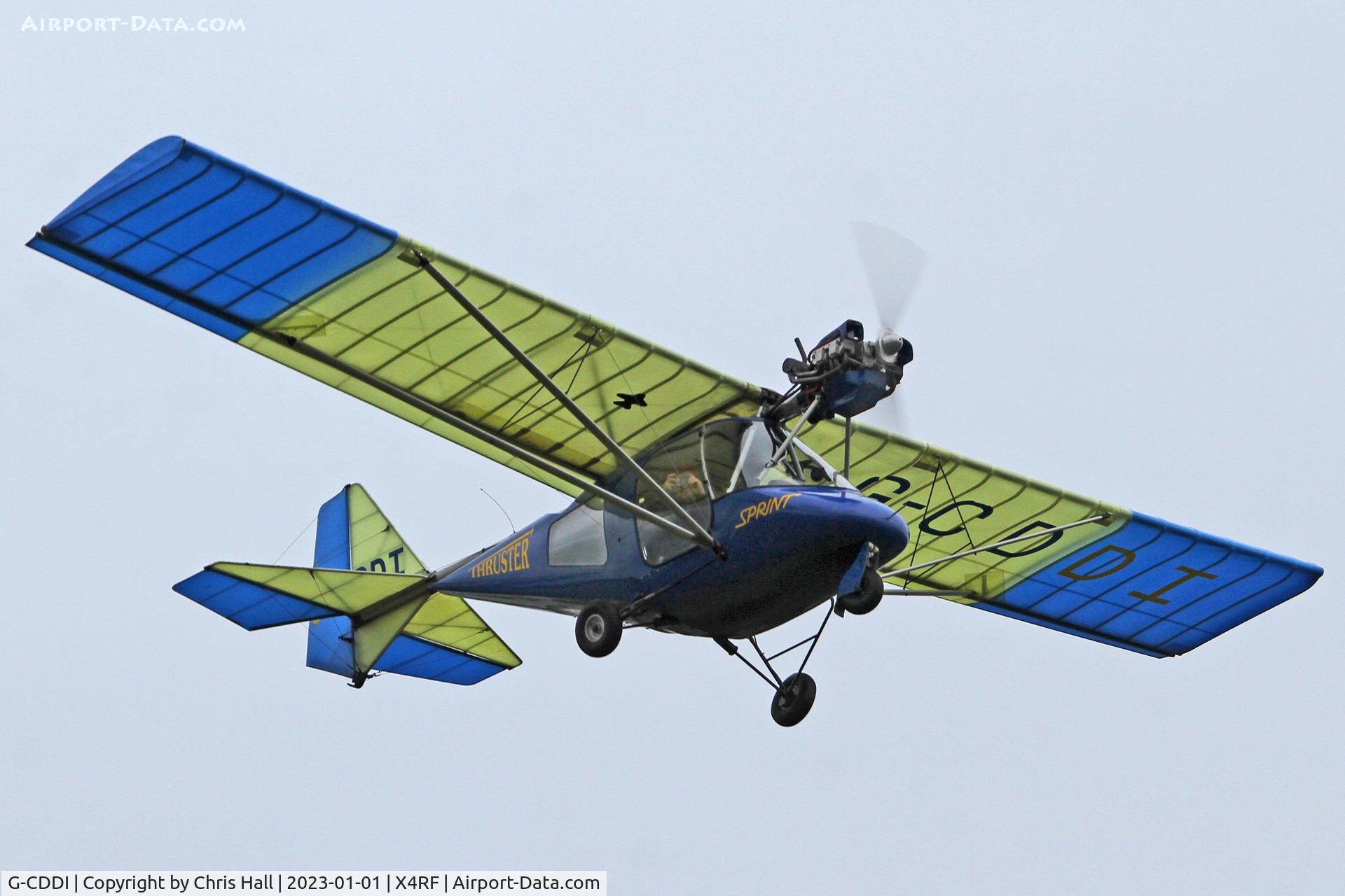 G-CDDI, 2004 Thruster T600N 450 C/N 1040-T600N-109, Rectory Farm New Years Day fly in