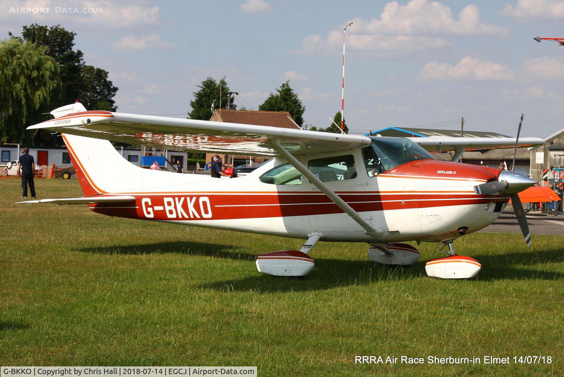 G-BKKO, 1981 Cessna 182R Skylane C/N 182-67852, Sherburn in Elmet