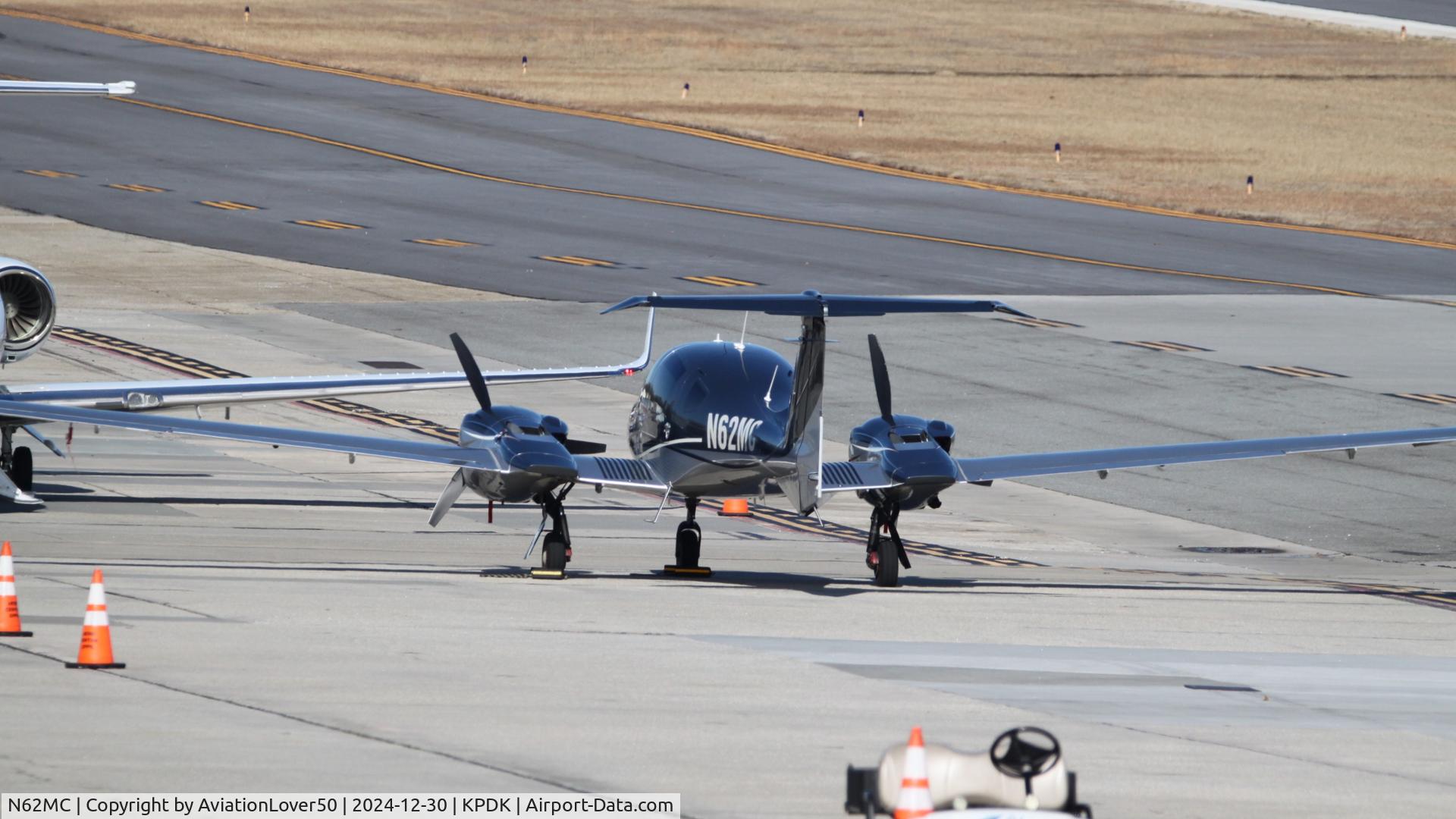 N62MC, Diamond DA 62 C/N 62.026, DA62