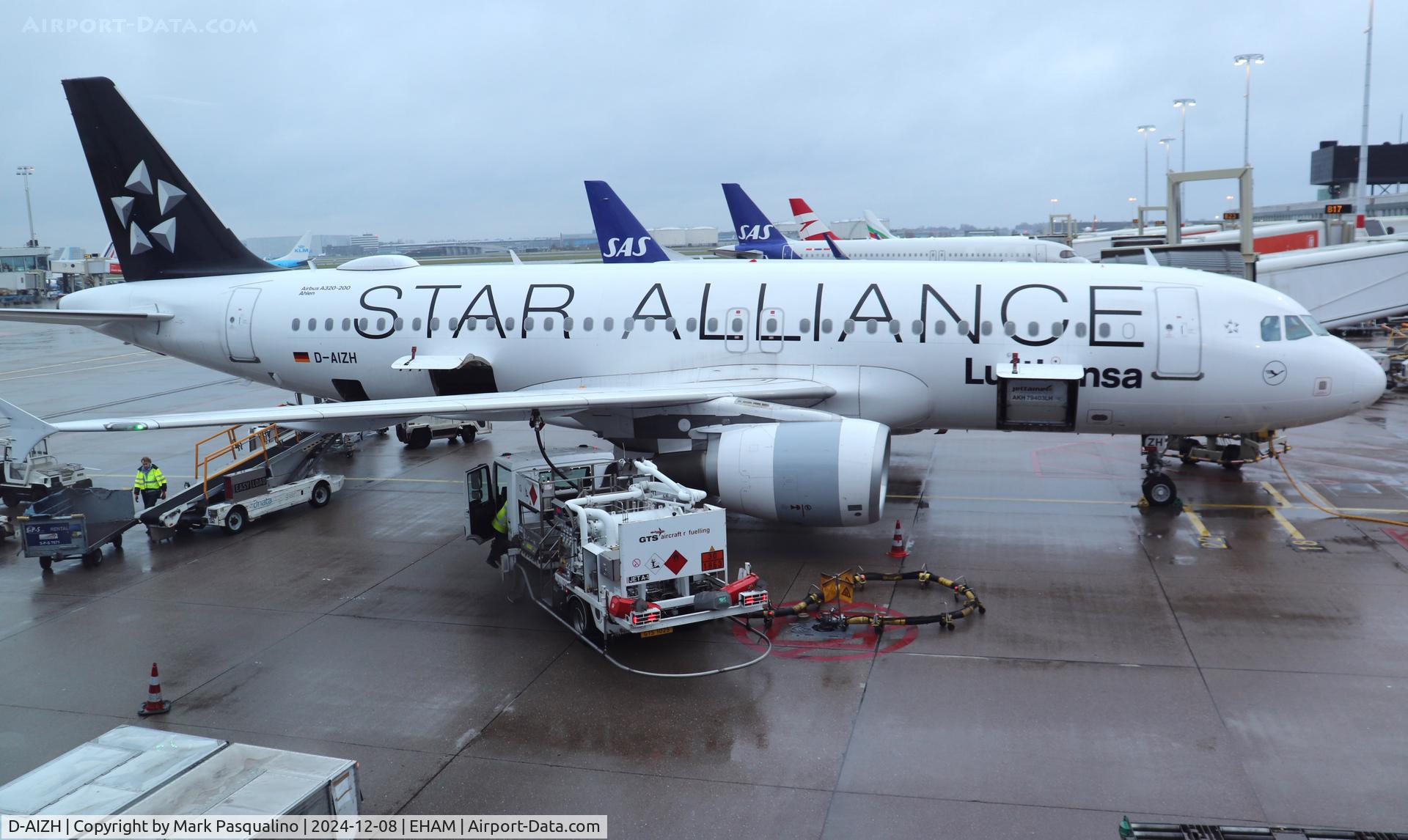 D-AIZH, 2010 Airbus A320-214 C/N 4363, Airbus A320-214