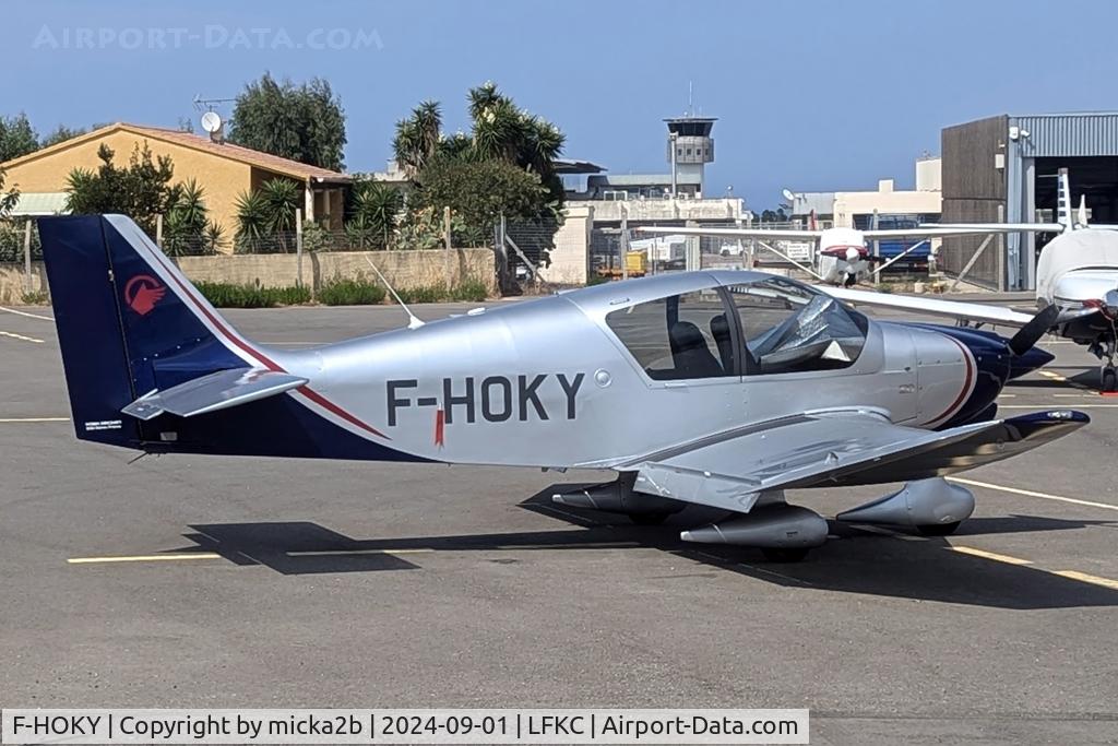 F-HOKY, Robin DR-400/160 C/N 2791, Parked
