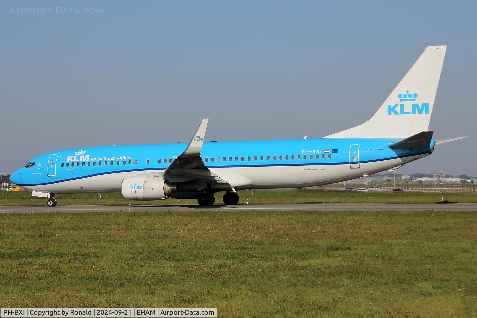 PH-BXI, 2000 Boeing 737-8K2 C/N 30358, at eham