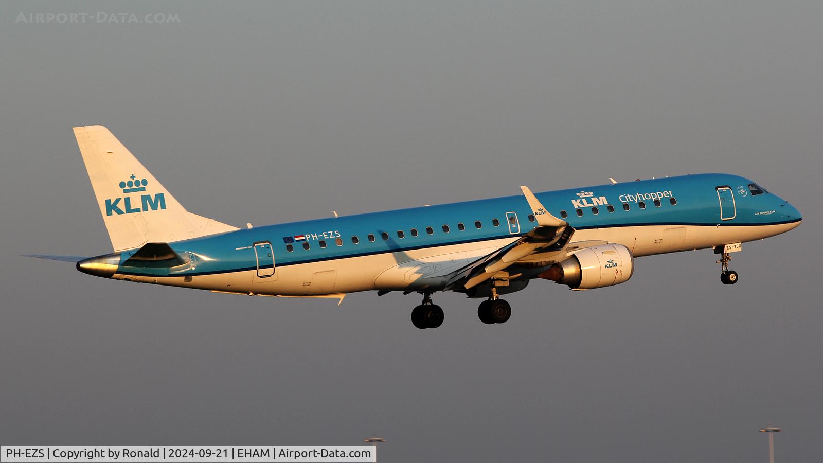 PH-EZS, 2010 Embraer 190LR (ERJ-190-100LR) C/N 19000380, at eham
