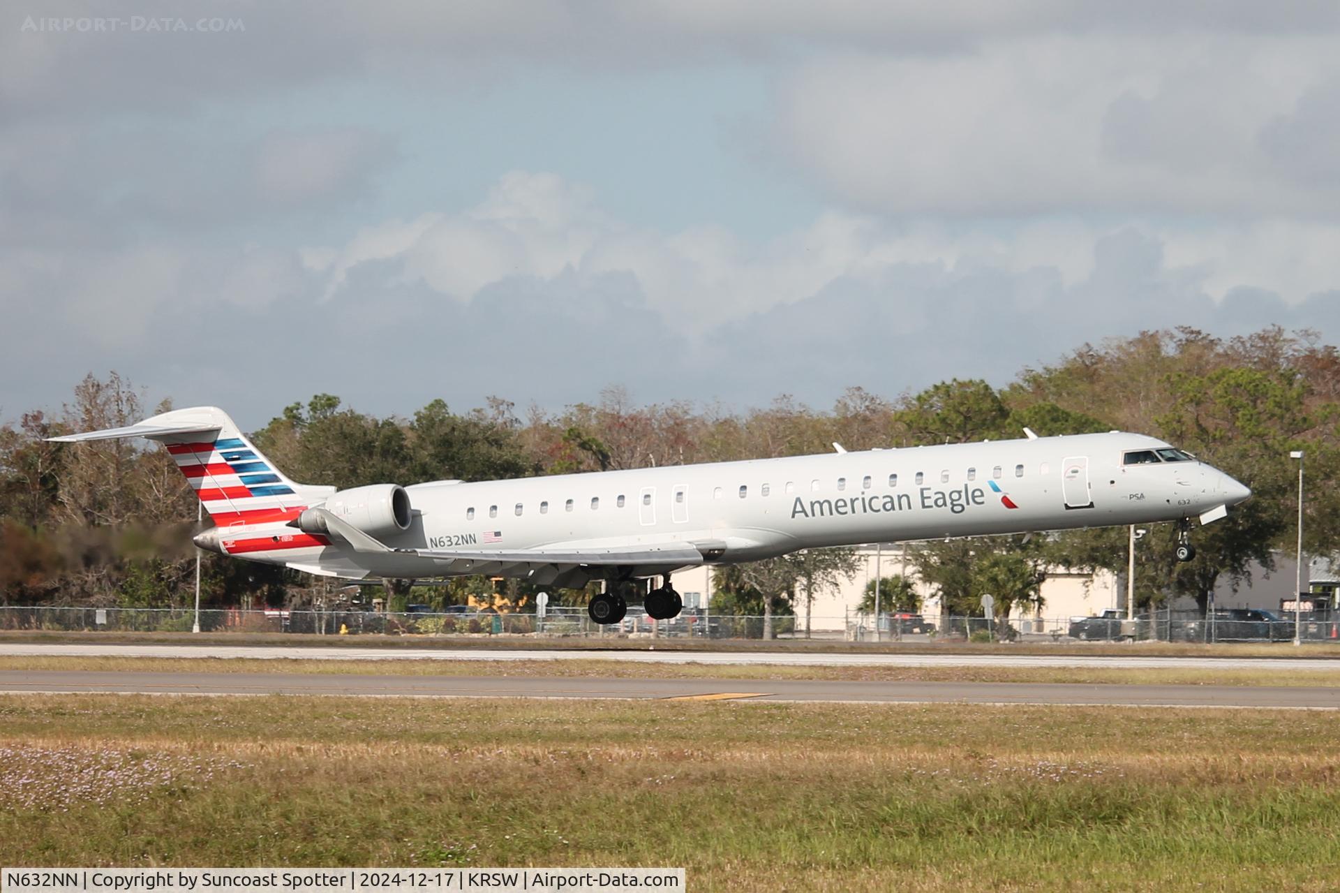 N632NN, 2015 Bombardier CRJ-900LR C/N 15376, American Flight 5576 operated by PSA arrives on Runway 6 at Southwest Florida International Airport following flight from Reagan National Airport