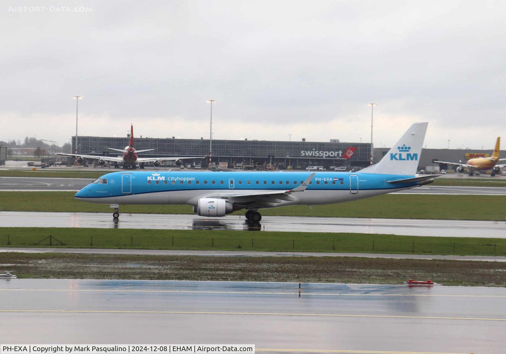 PH-EXA, 2013 Embraer 190LR (ERJ-190-100LR) C/N 19000655, ERJ-190-100LR